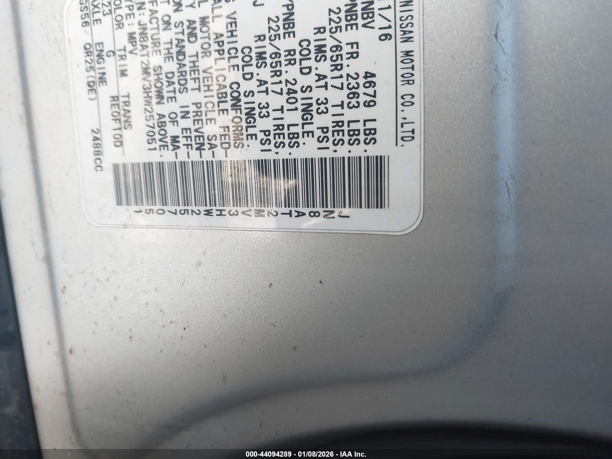 NISSAN ROGUE image 9