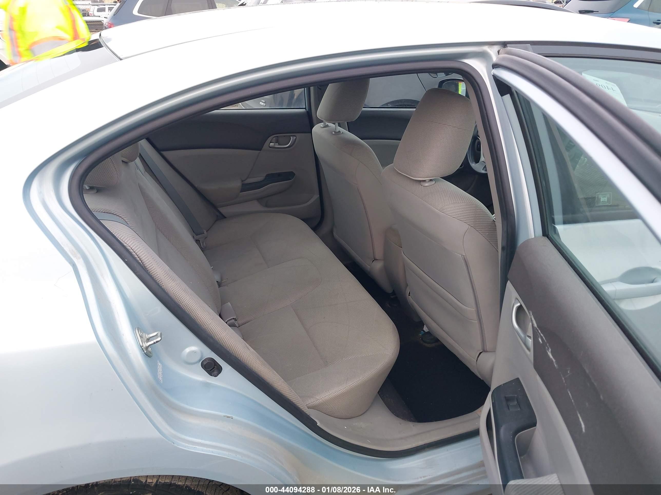 HONDA CIVIC image 8