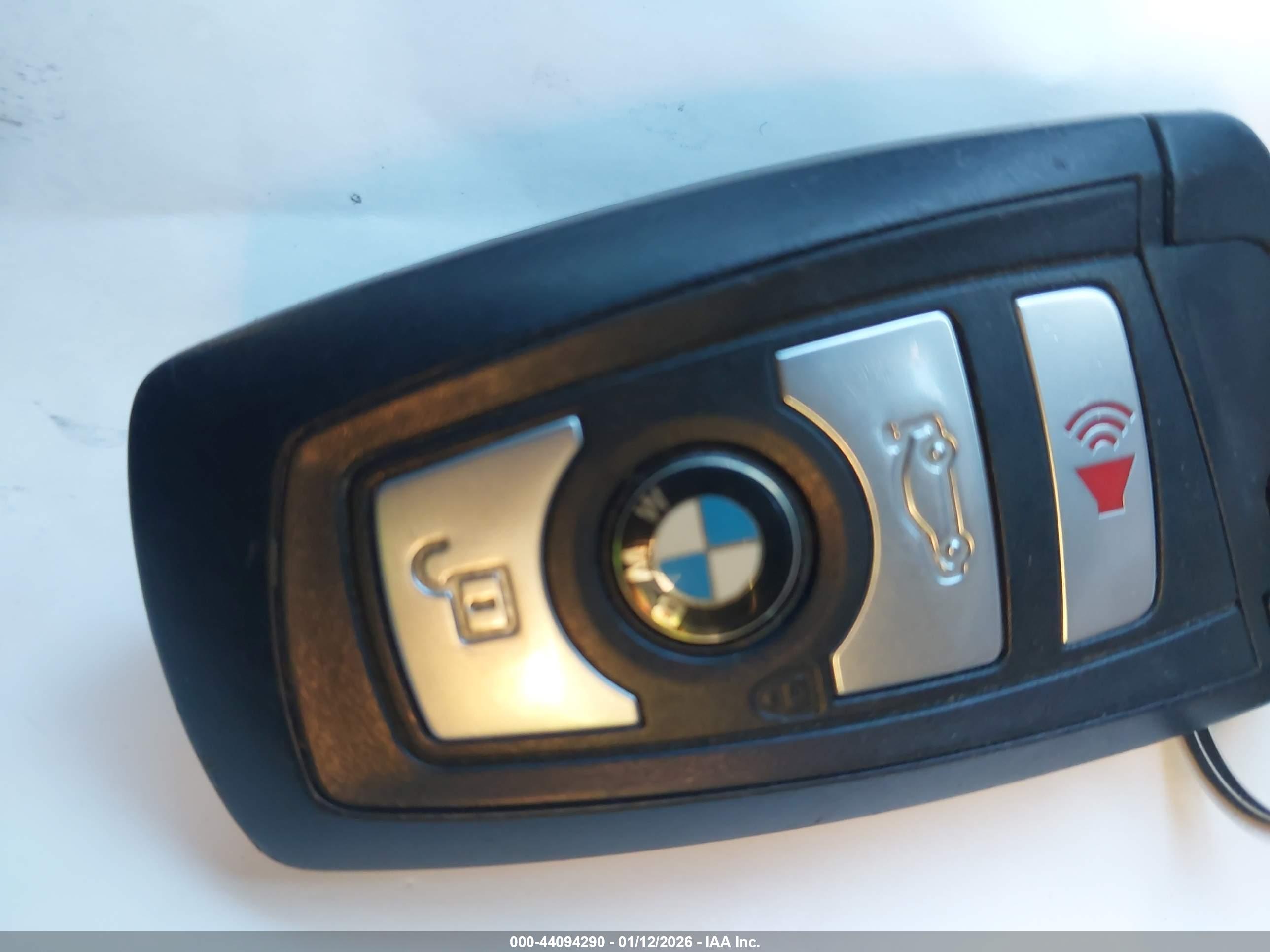 BMW M5 image 11