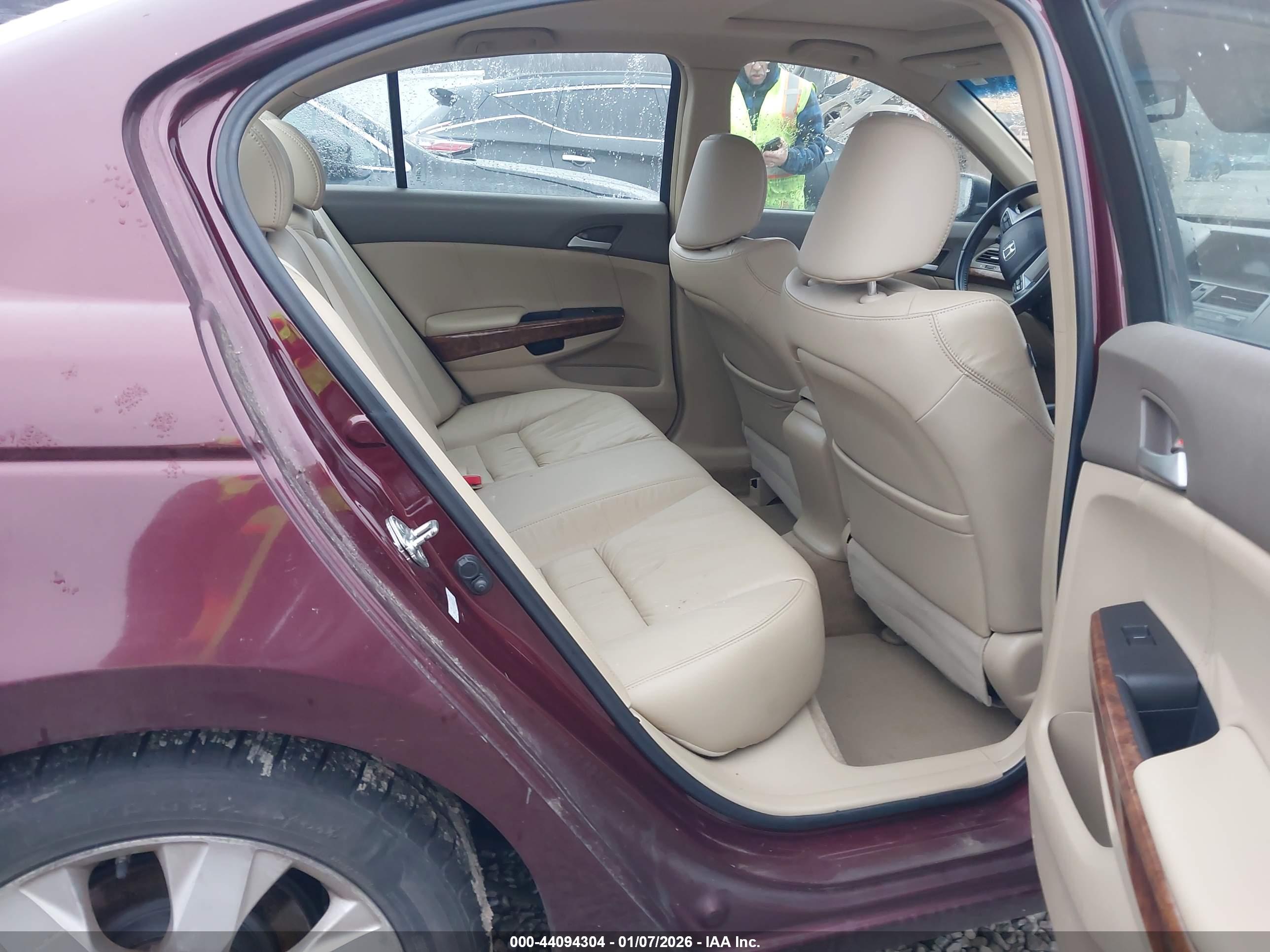 HONDA ACCORD image 8