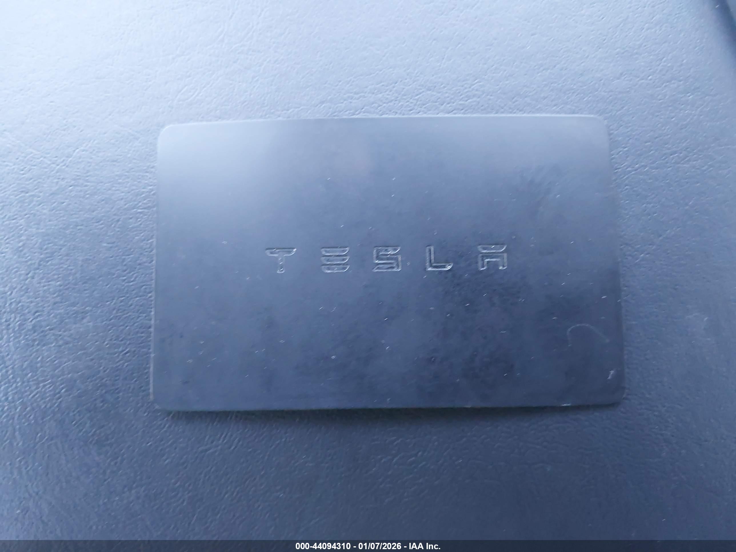 TESLA MODEL image 11
