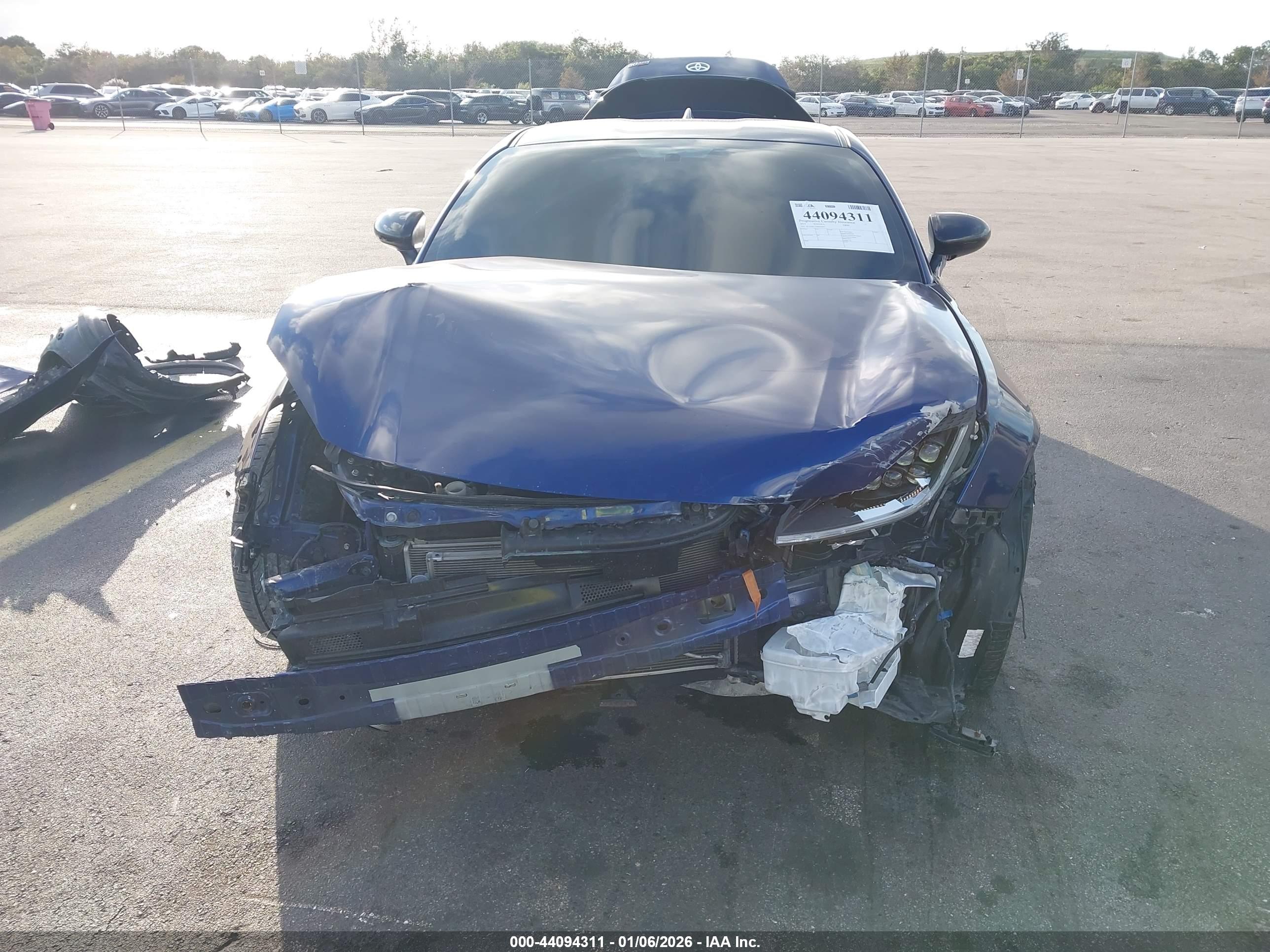 TOYOTA GR86 image 6