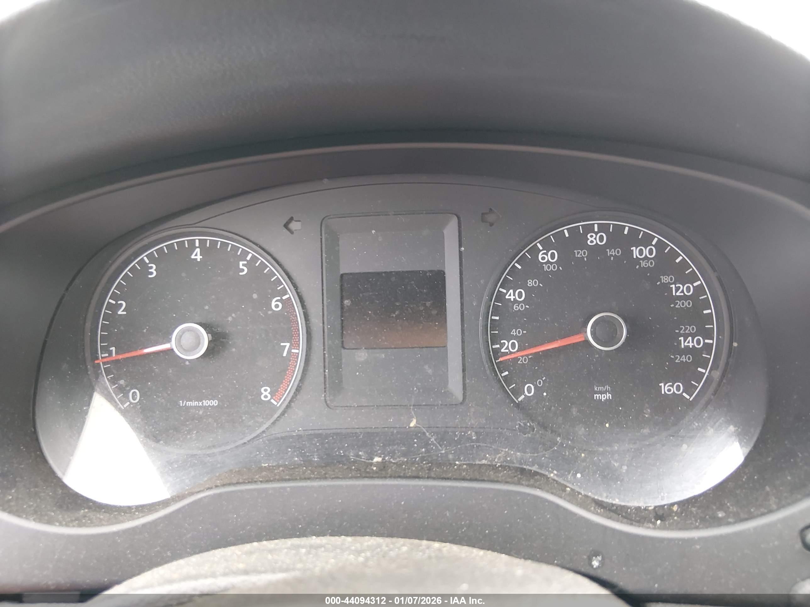 VOLKSWAGEN JETTA image 7