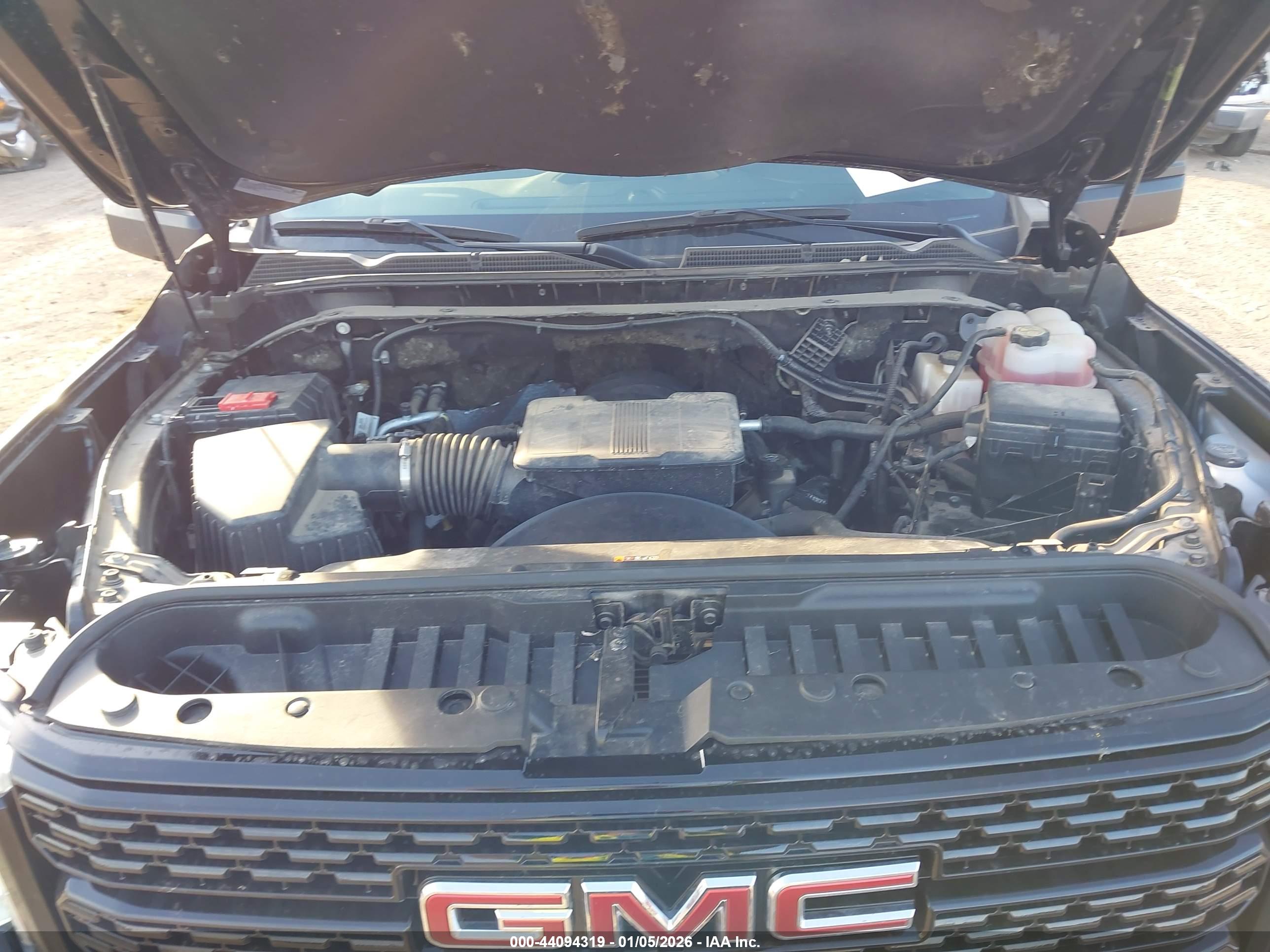 GMC SIERRA image 10