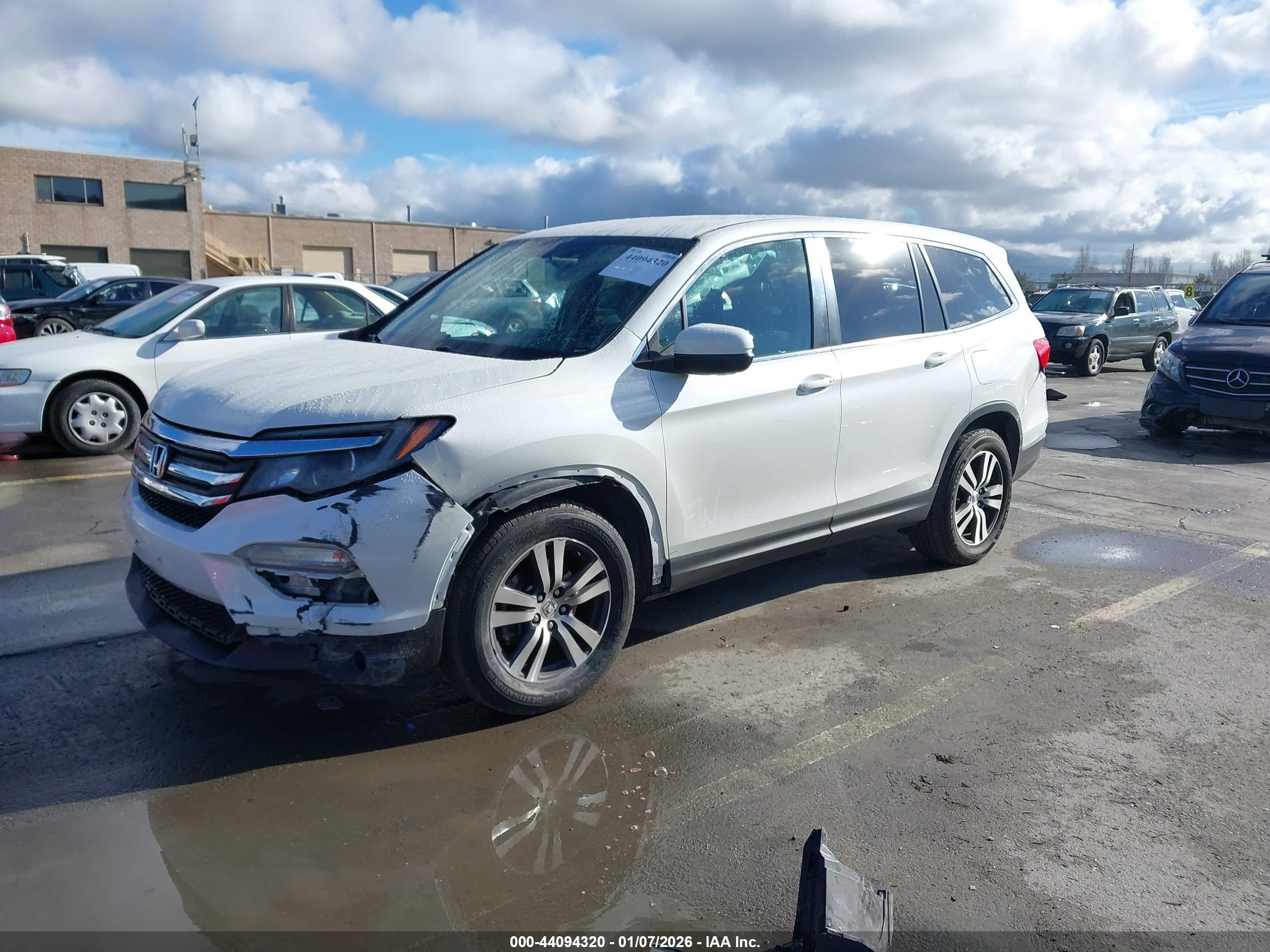 HONDA PILOT image 2