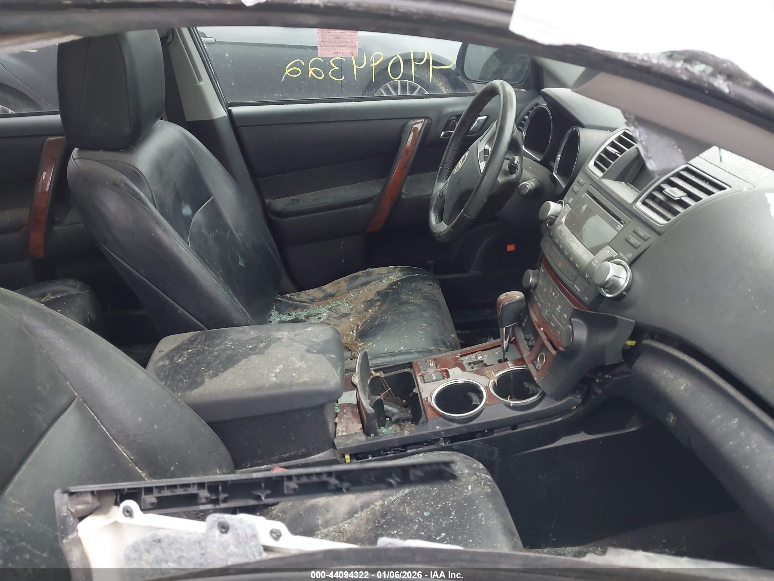 TOYOTA HIGHLANDER image 5