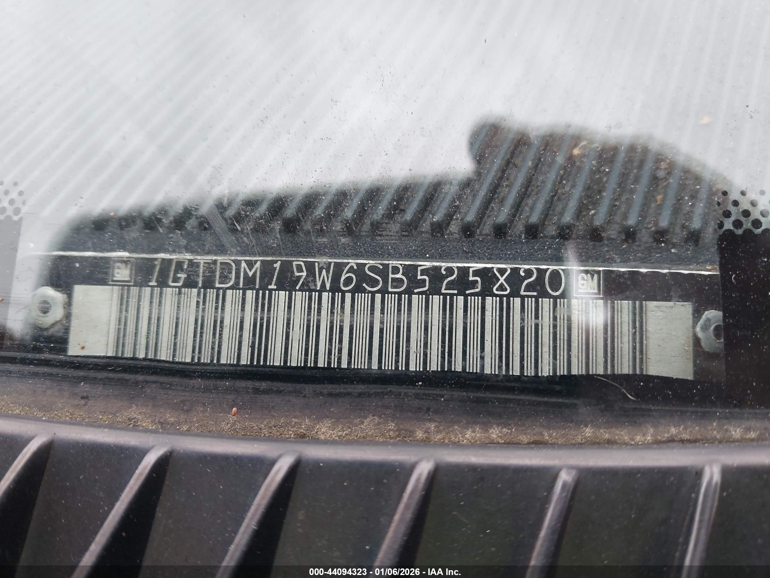 GMC SAFARI image 9