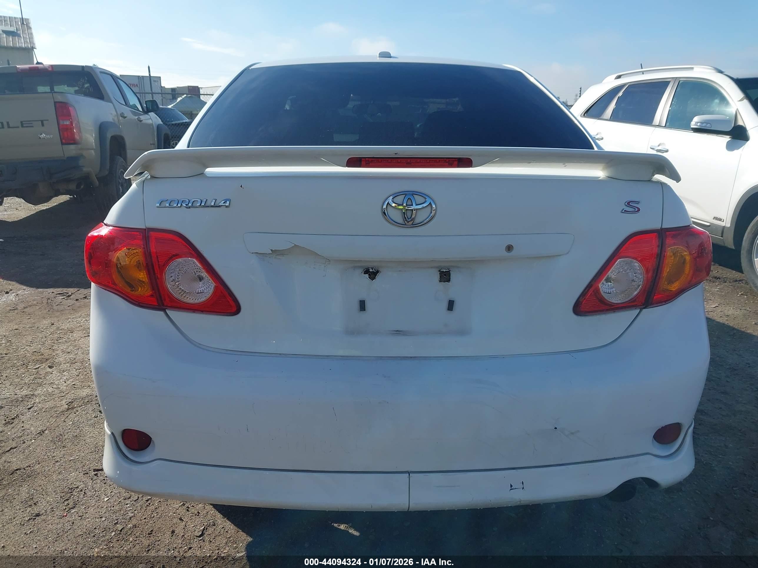 TOYOTA COROLLA image 6