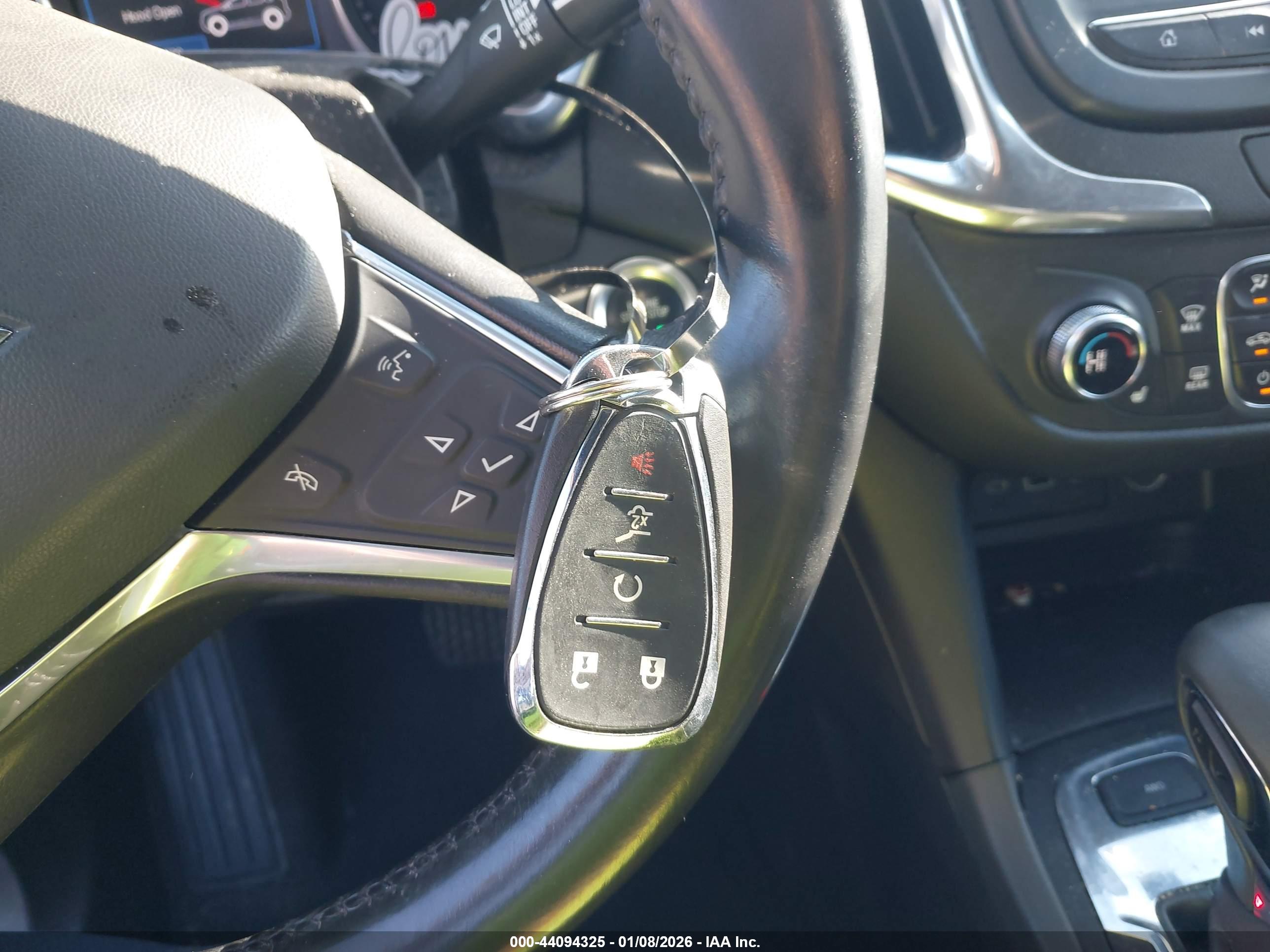 CHEVROLET EQUINOX image 11
