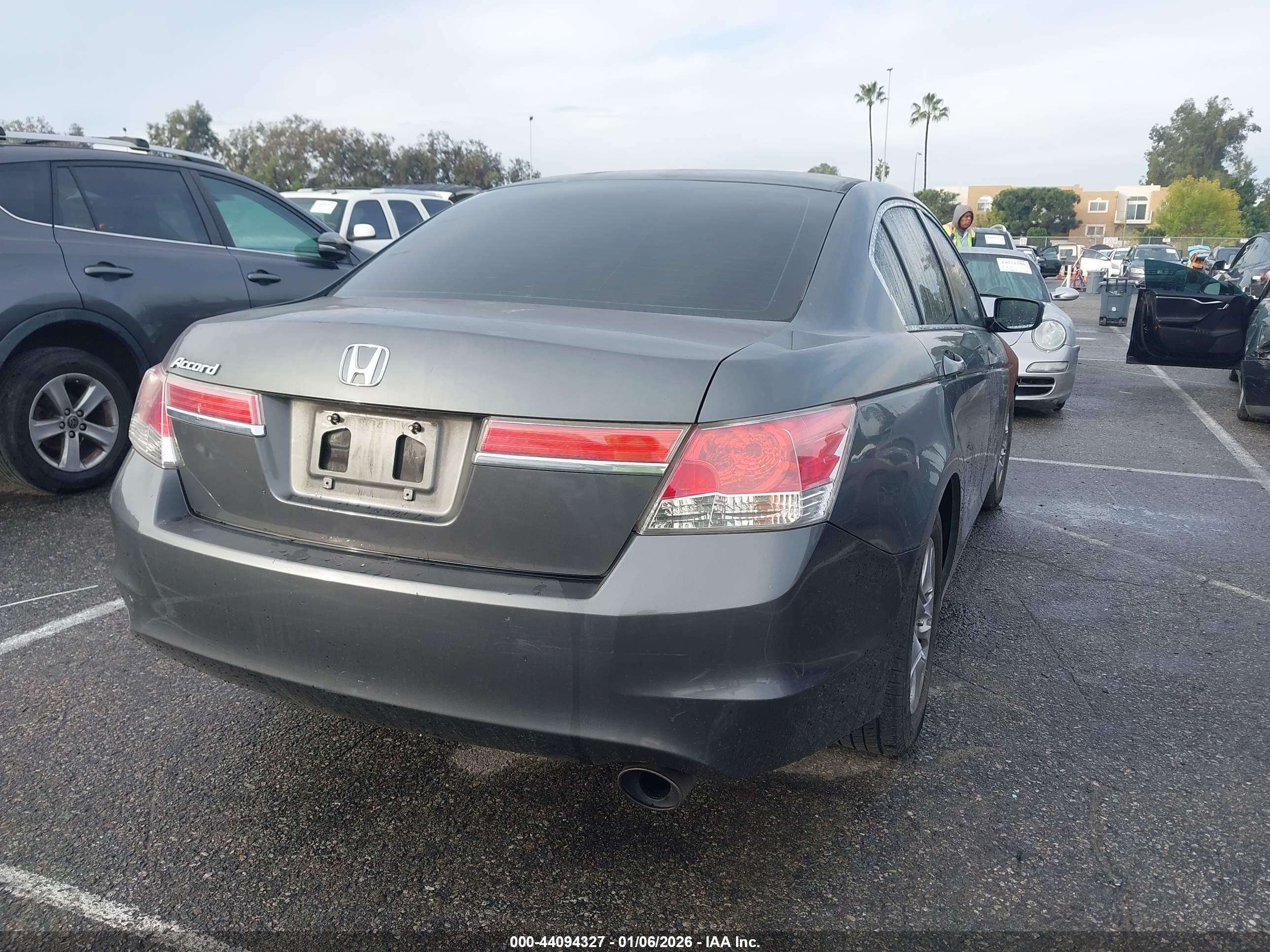 HONDA ACCORD image 4