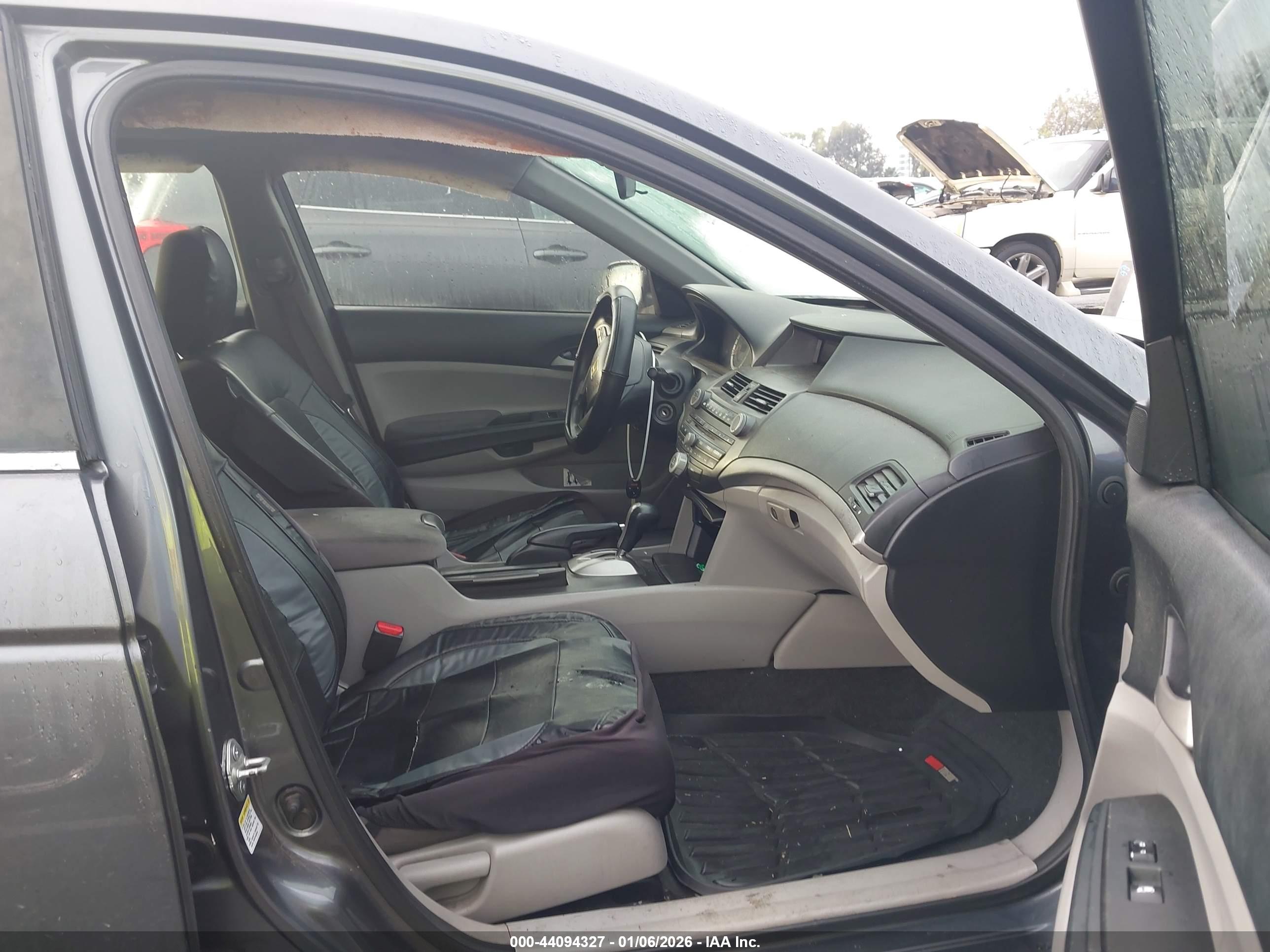 HONDA ACCORD image 5