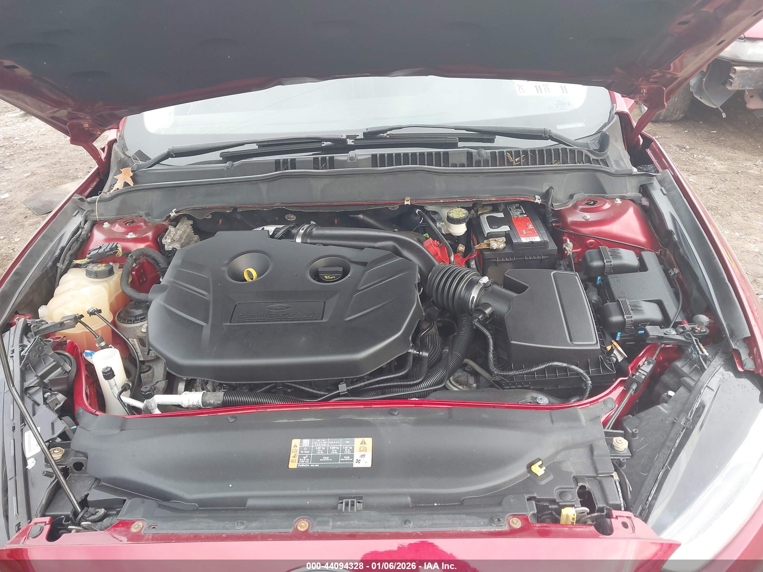 FORD FUSION image 10