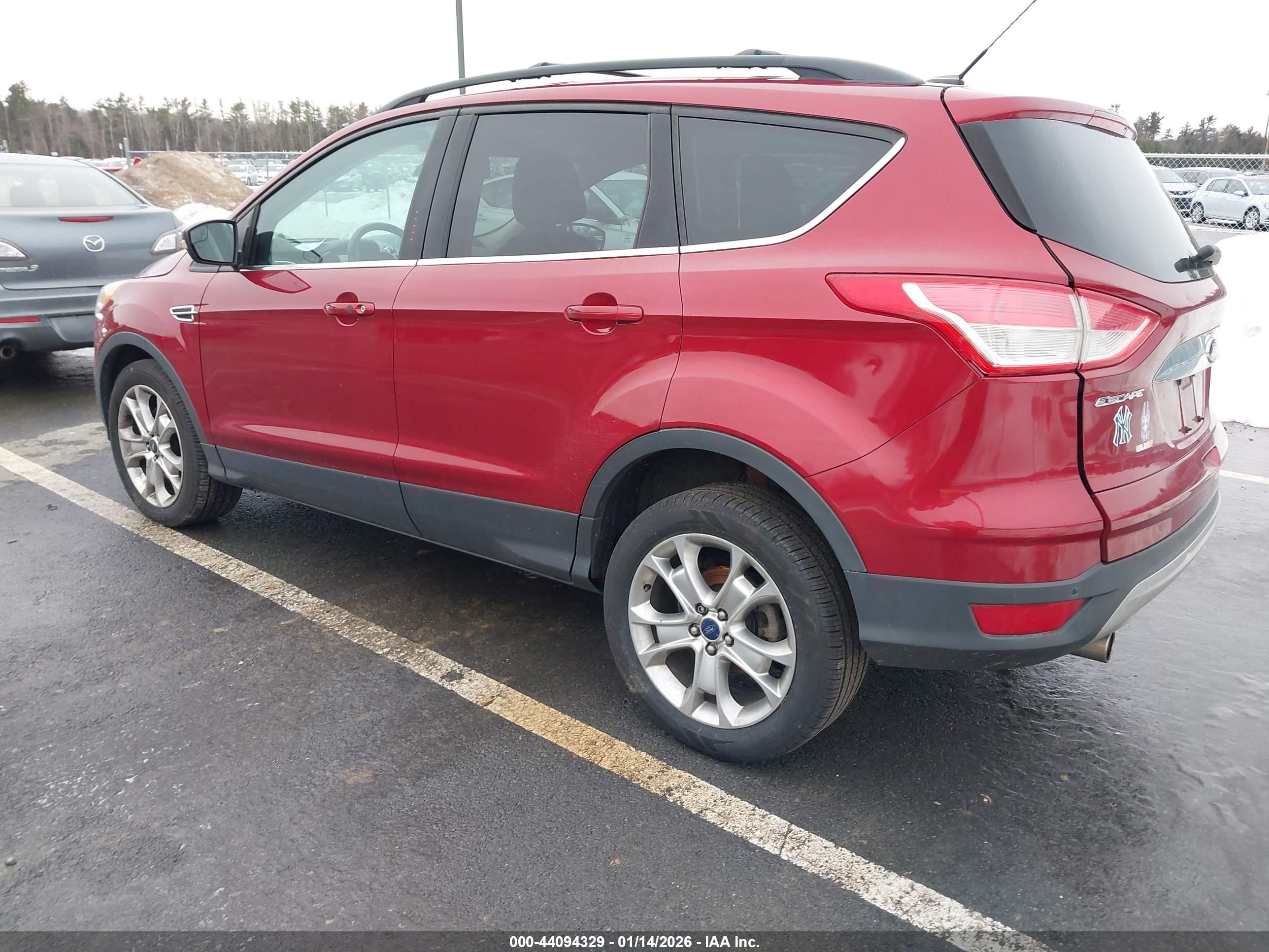 FORD ESCAPE image 3