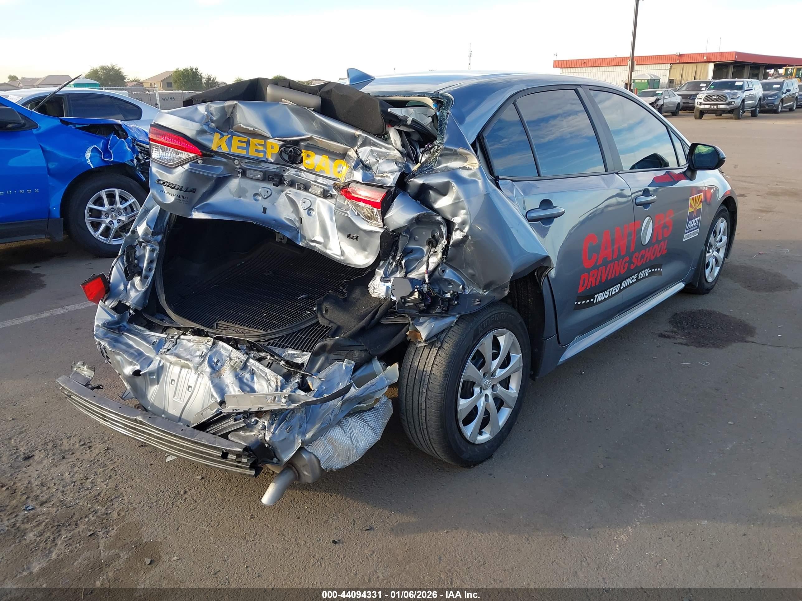 TOYOTA COROLLA image 4