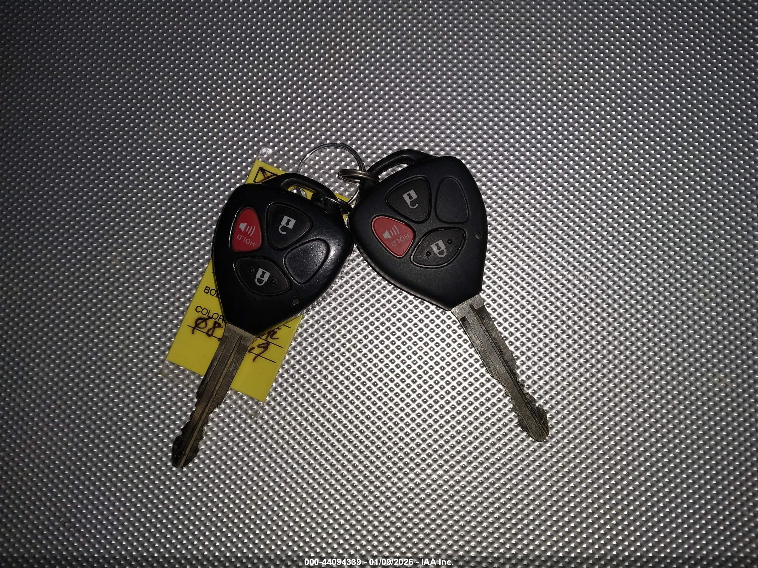 TOYOTA YARIS image 11