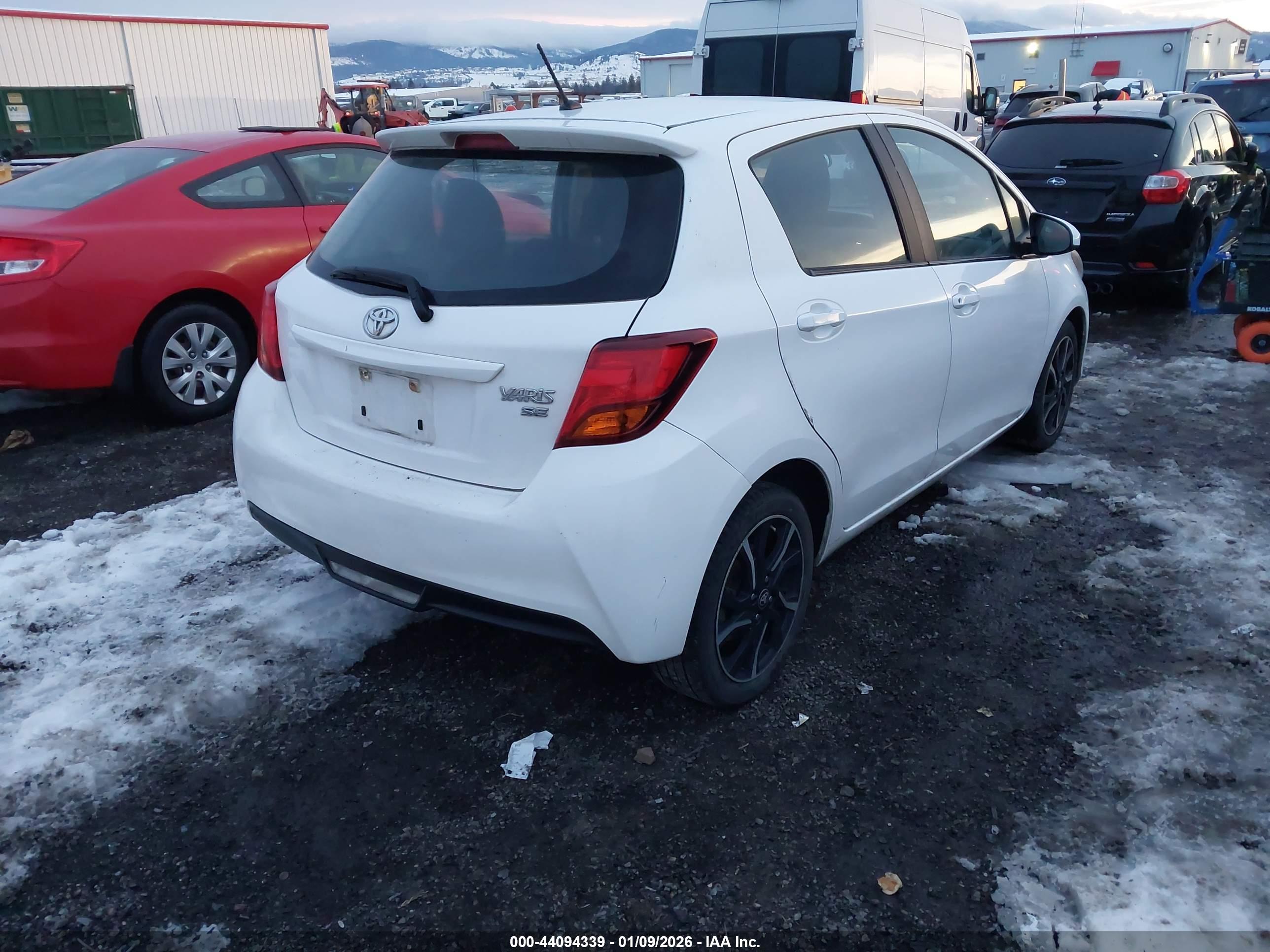TOYOTA YARIS image 4
