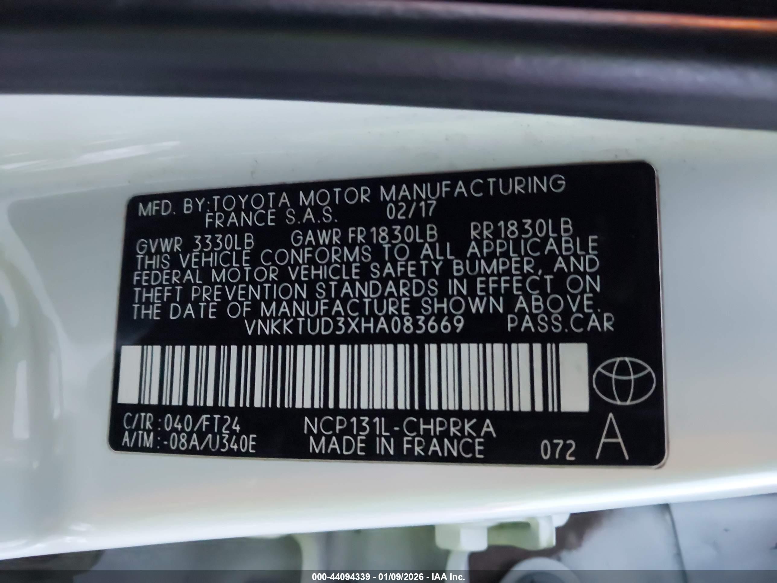 TOYOTA YARIS image 9