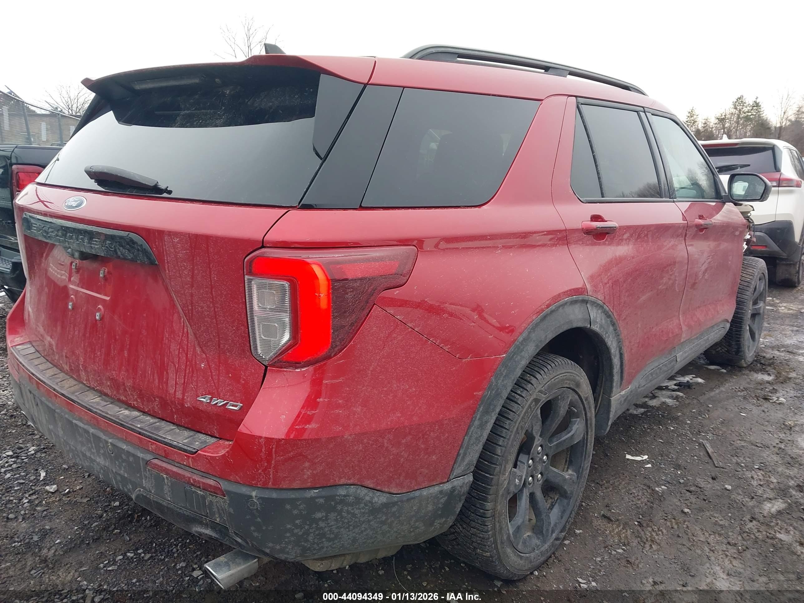 FORD EXPLORER image 4