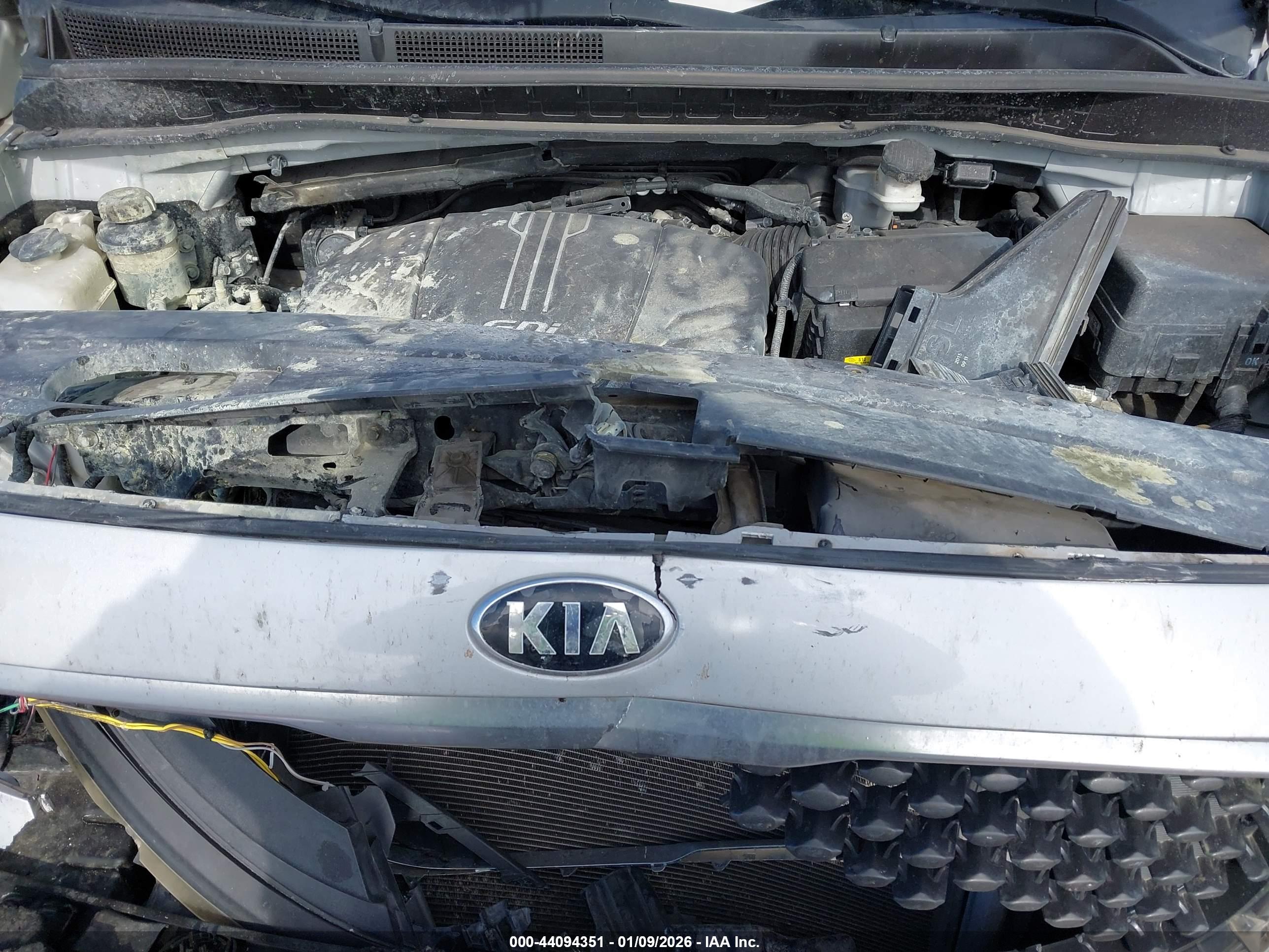 KIA SEDONA image 10