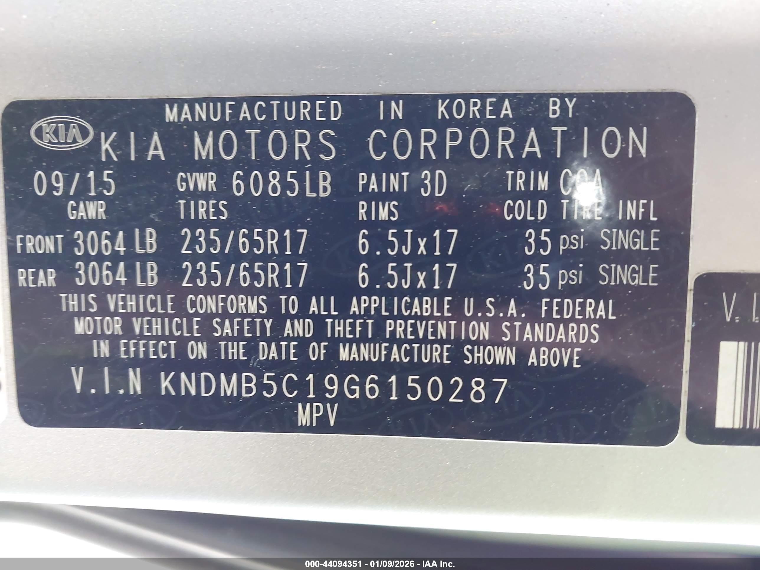 KIA SEDONA image 9