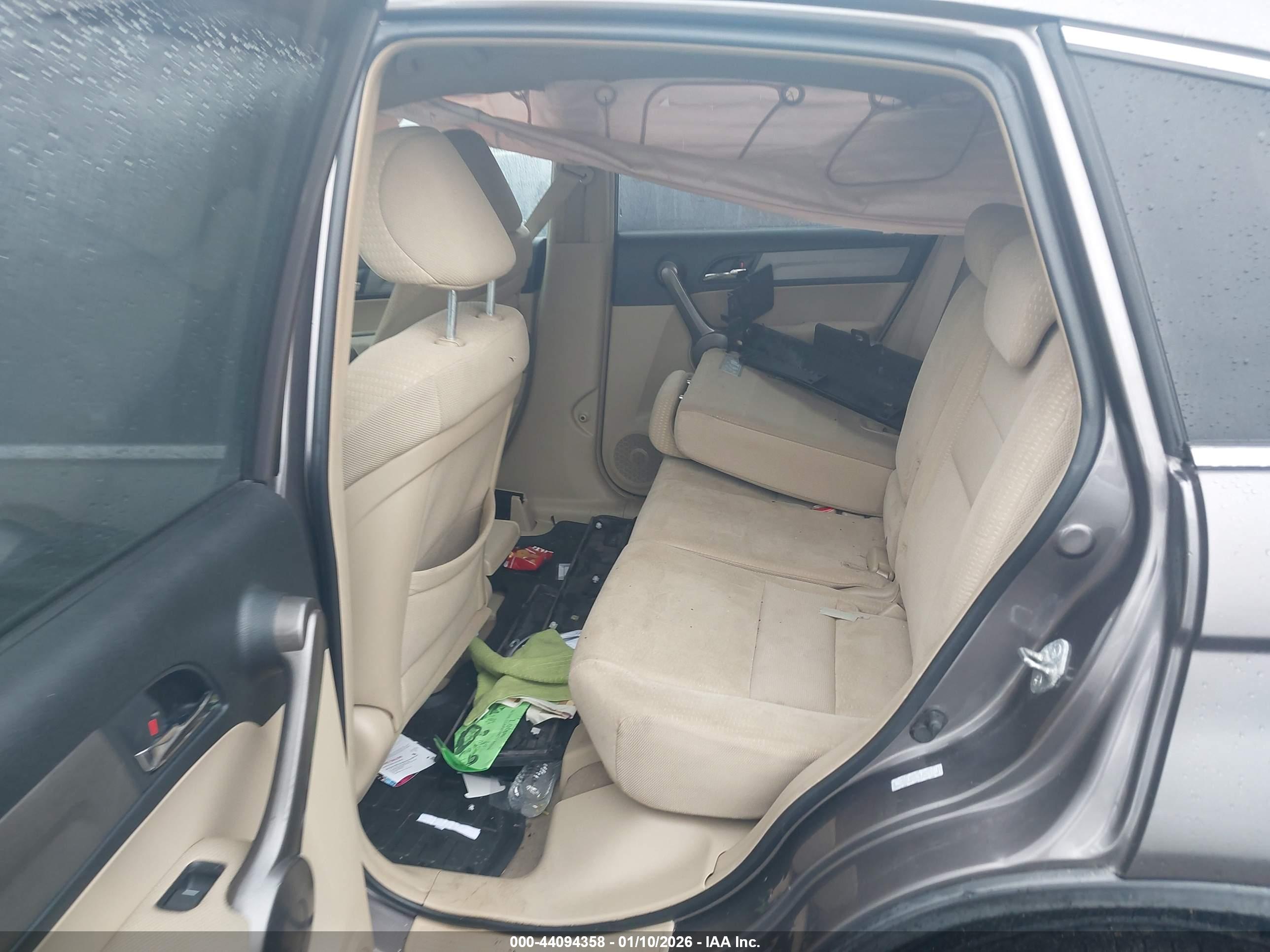 HONDA CR-V image 8