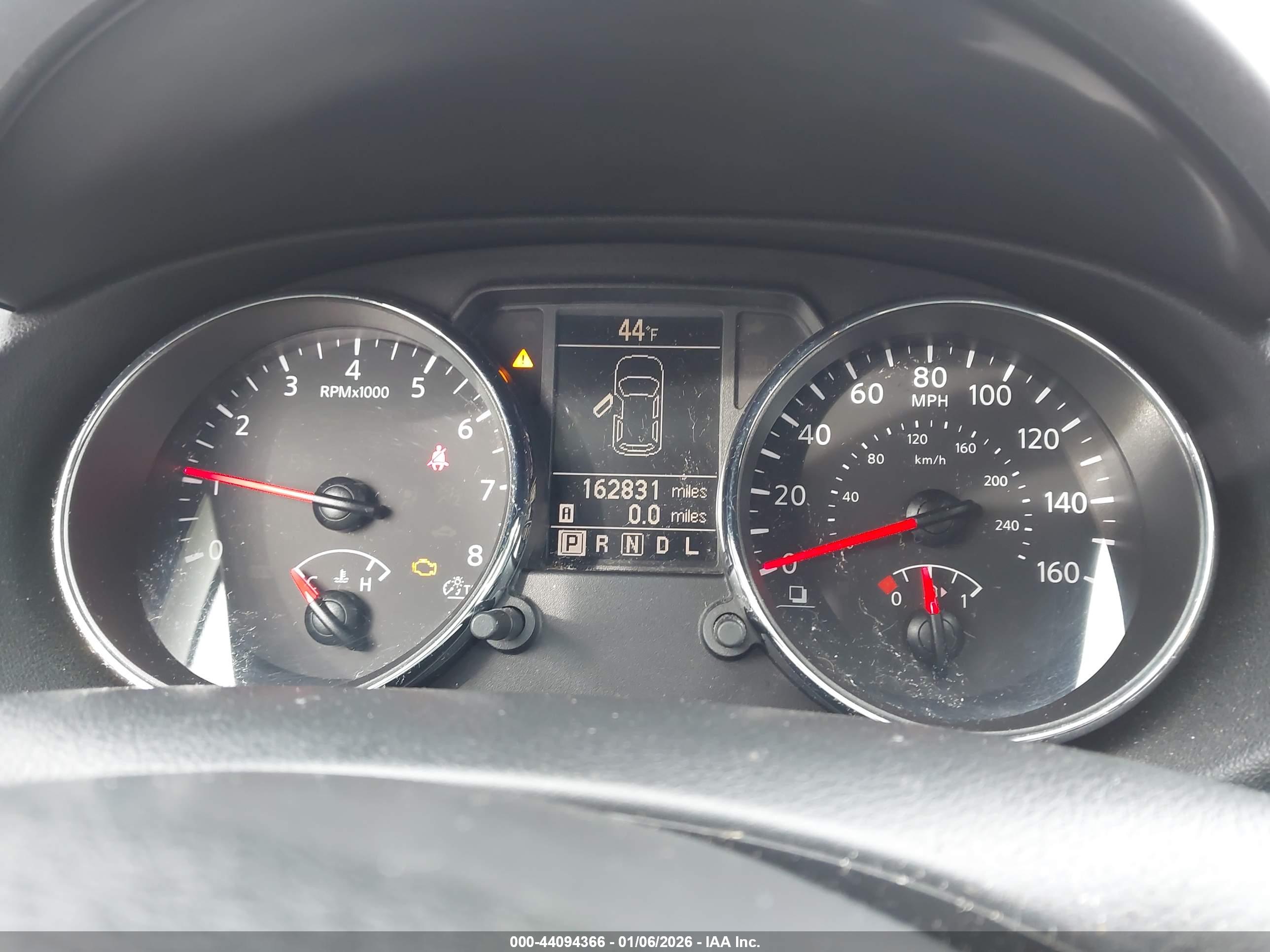 NISSAN ROGUE image 7