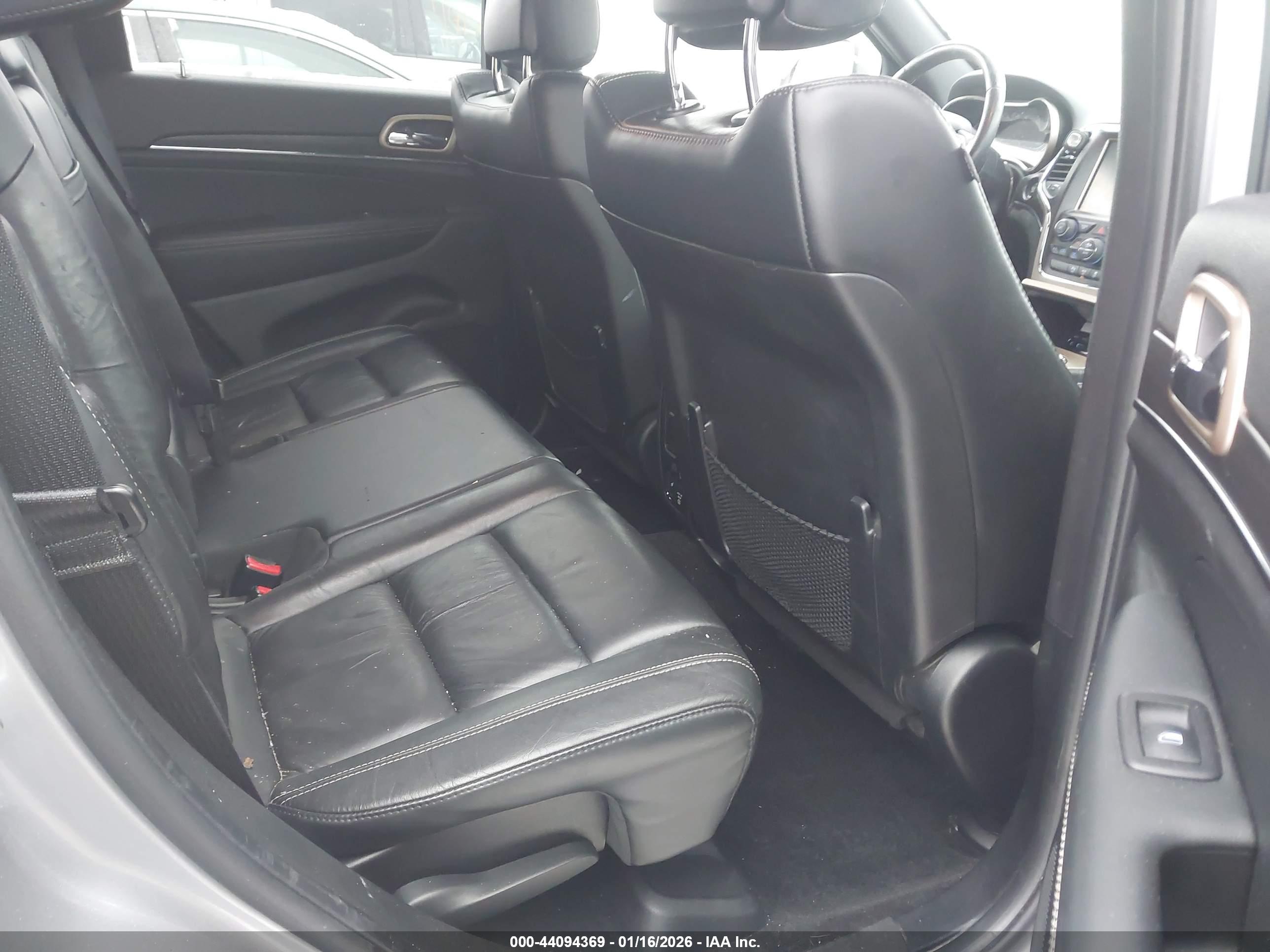 JEEP GRAND image 8