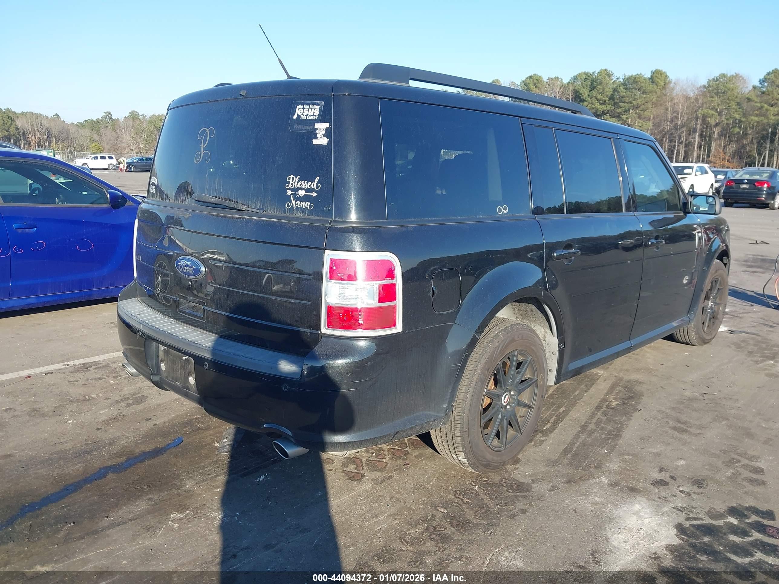 FORD FLEX image 4
