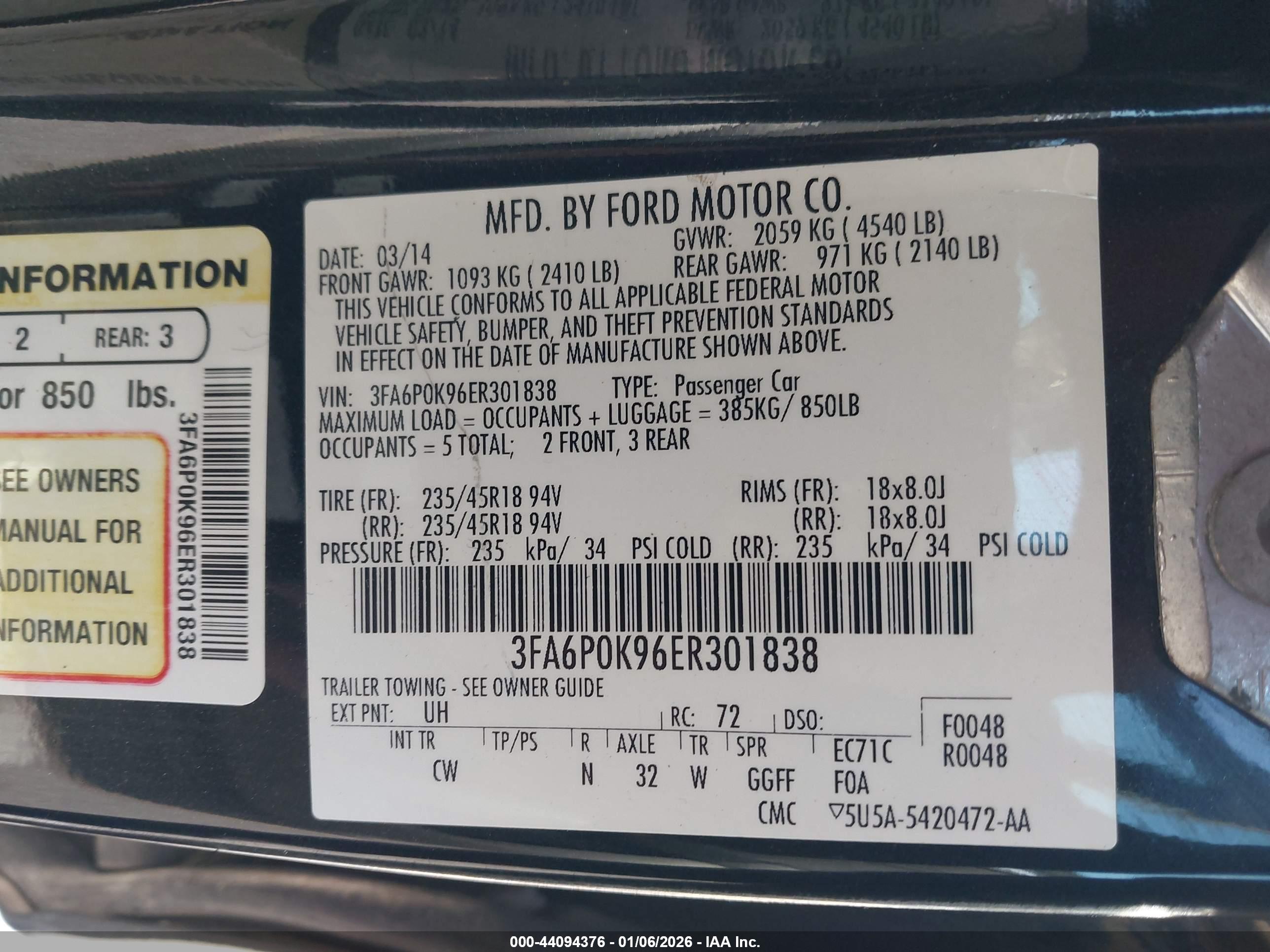 FORD FUSION image 9