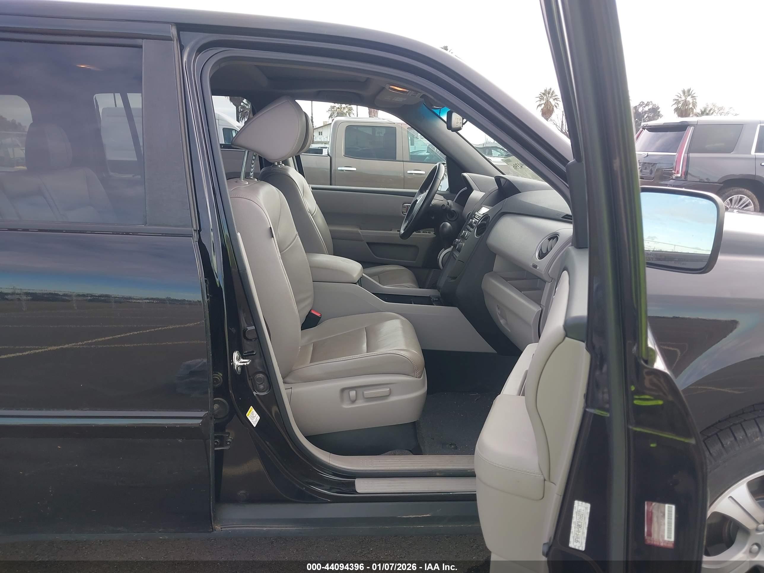 HONDA PILOT image 5