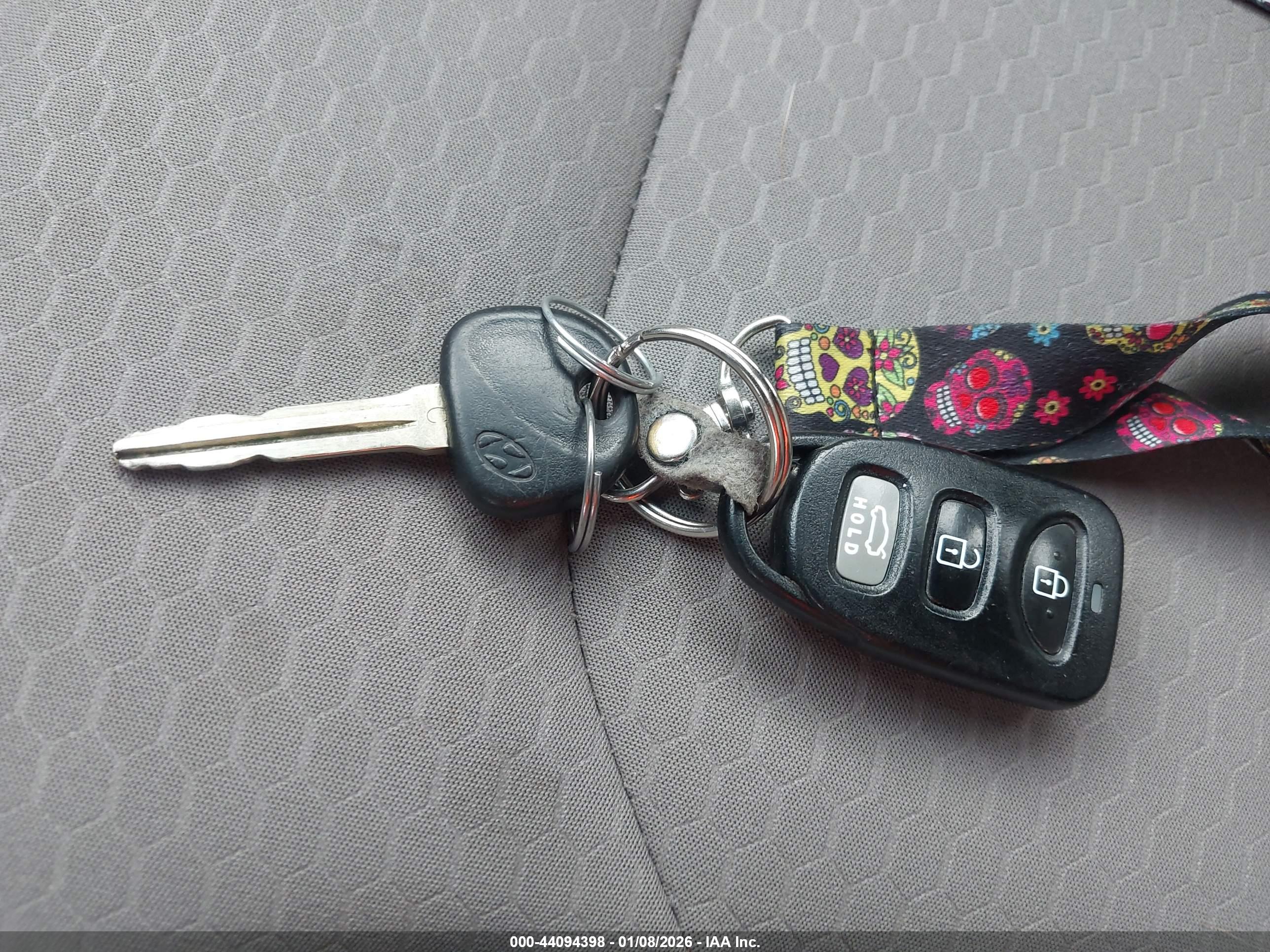 HYUNDAI ELANTRA image 11