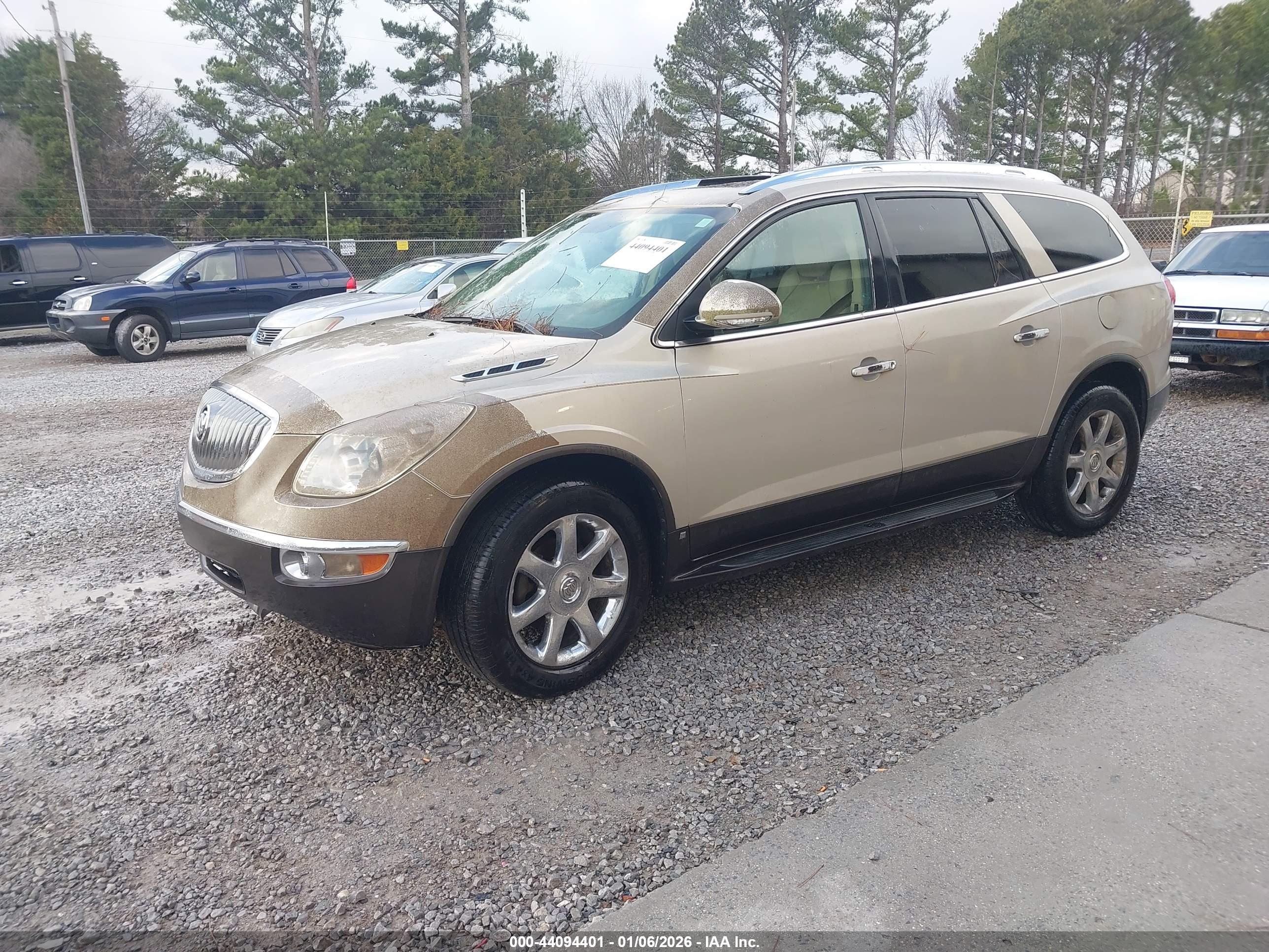 BUICK ENCLAVE image 2