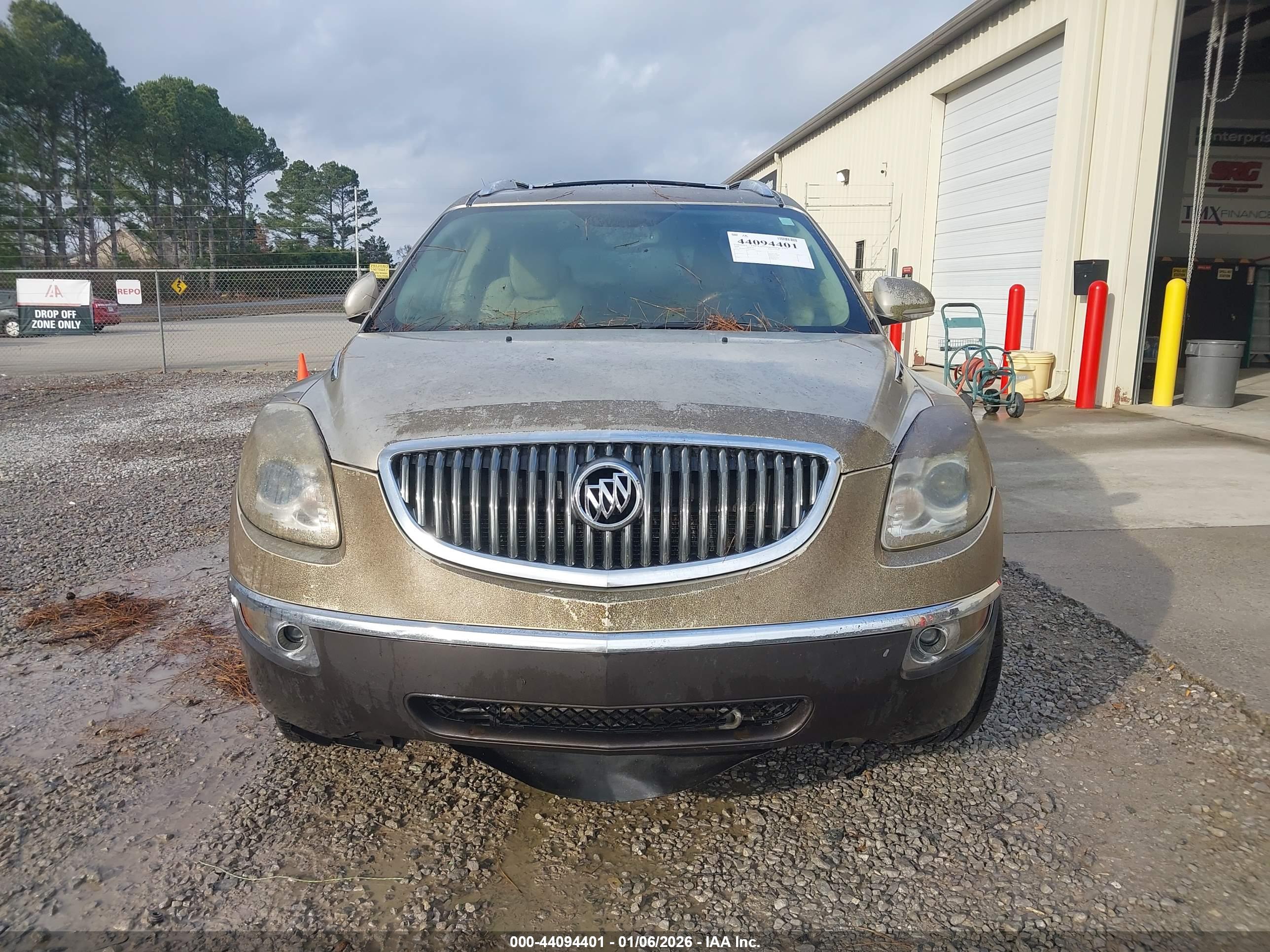 BUICK ENCLAVE image 6