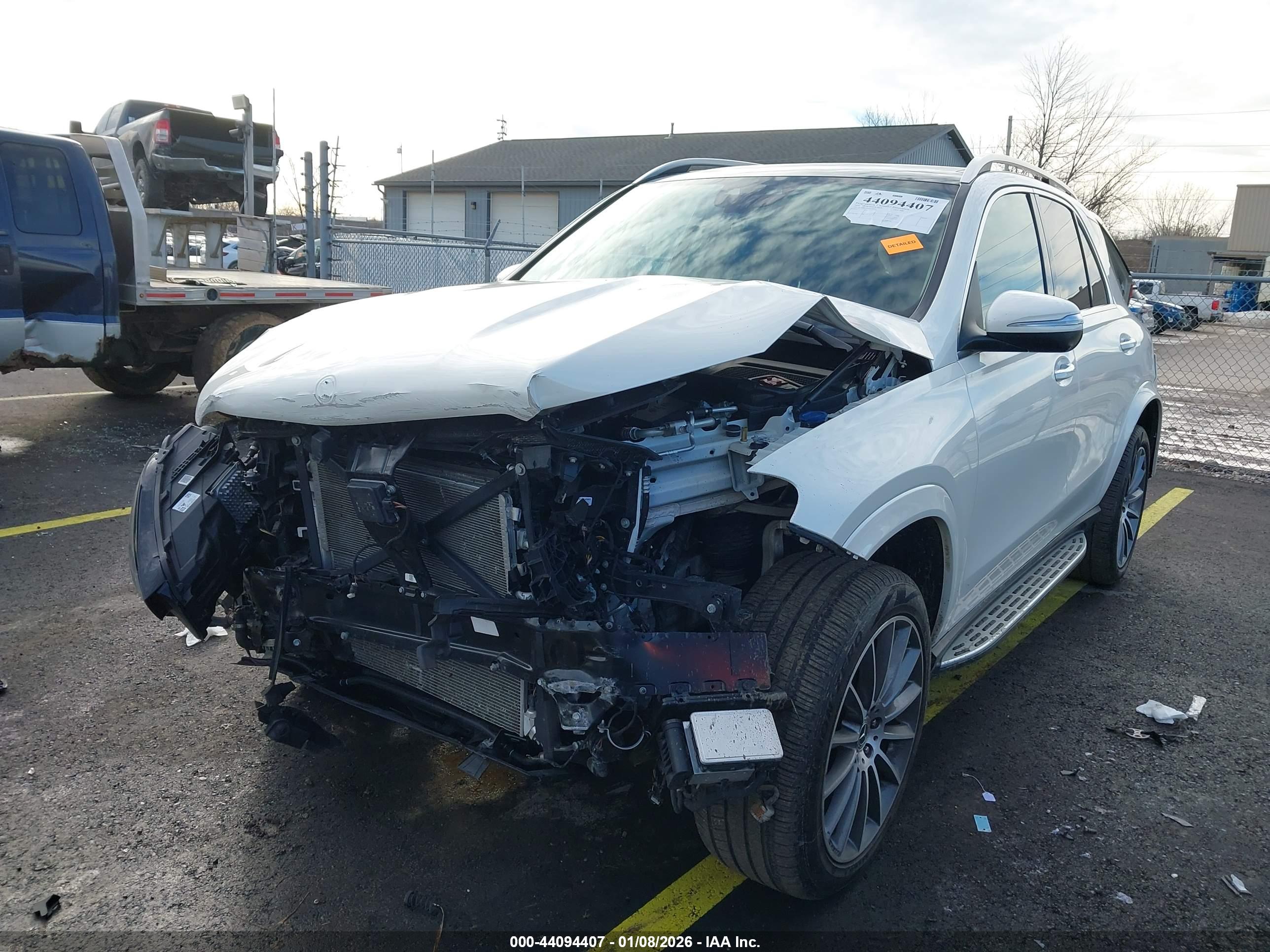 MERCEDES-BENZ GLE image 2