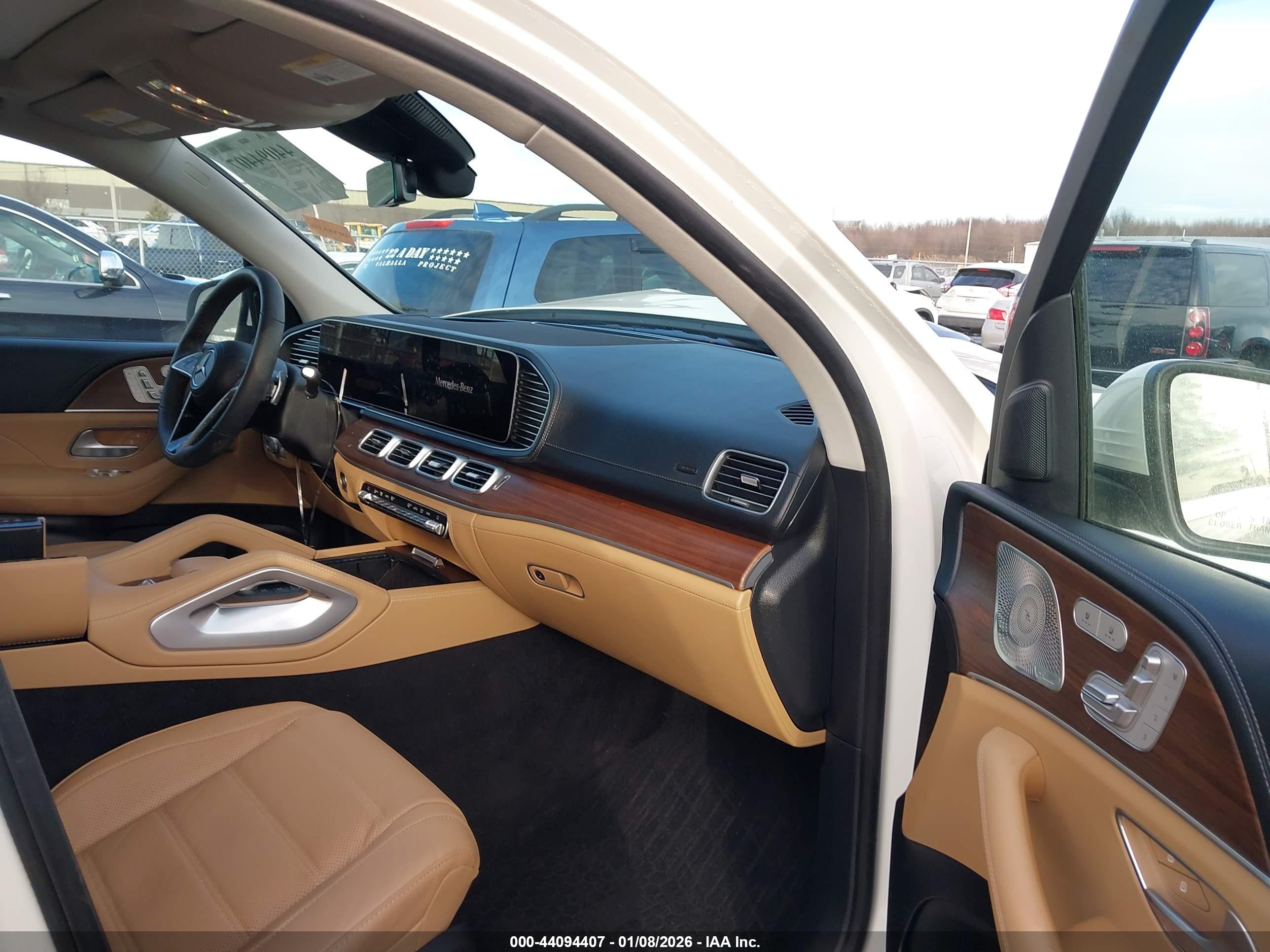 MERCEDES-BENZ GLE image 5