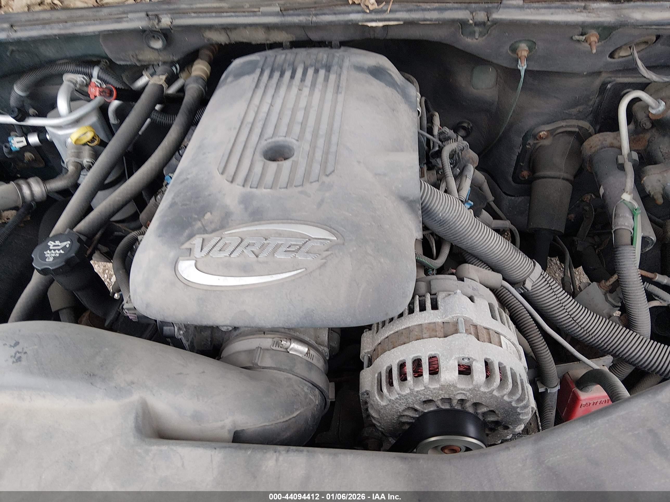 CHEVROLET TAHOE image 10