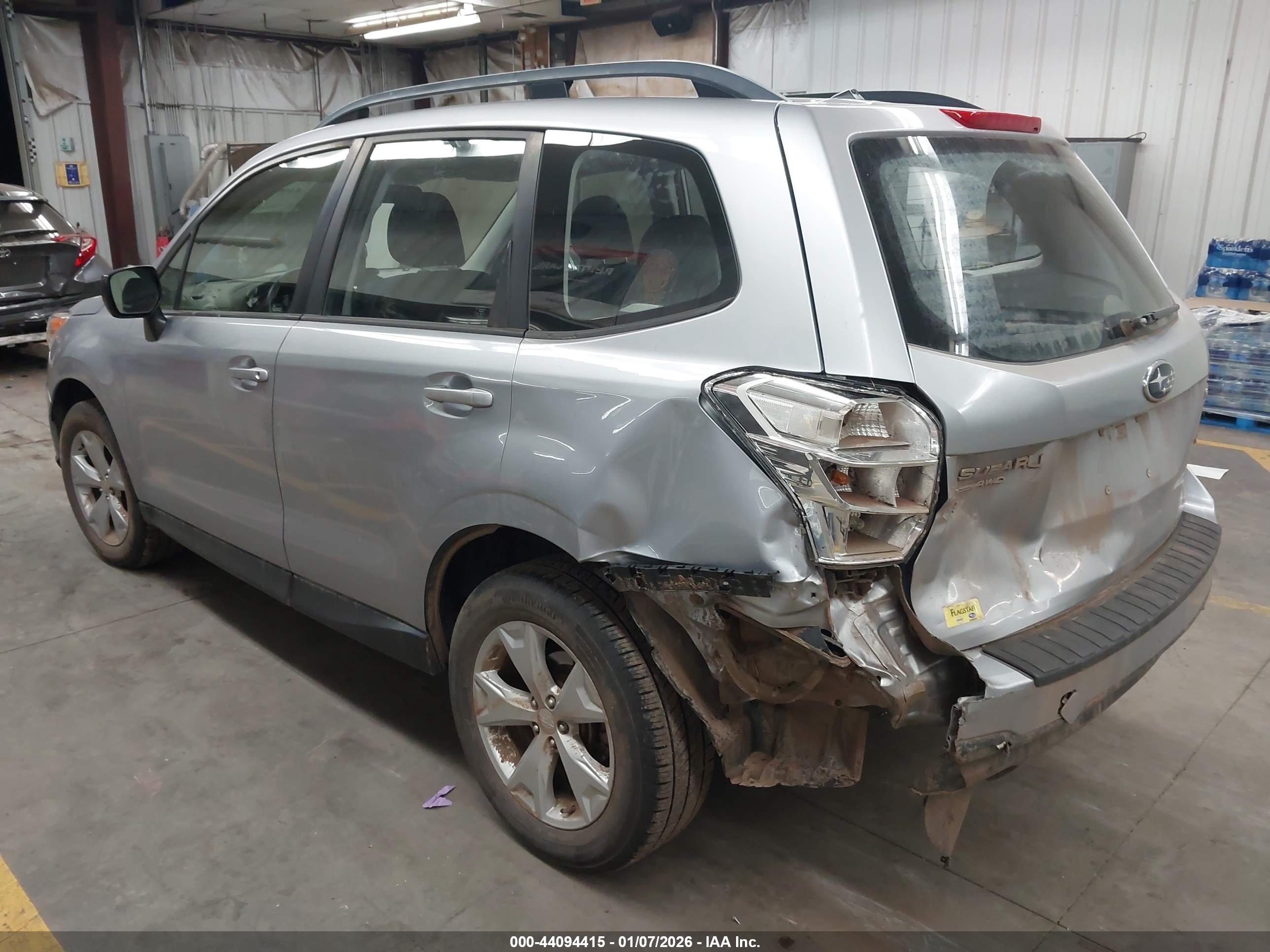 SUBARU FORESTER image 3