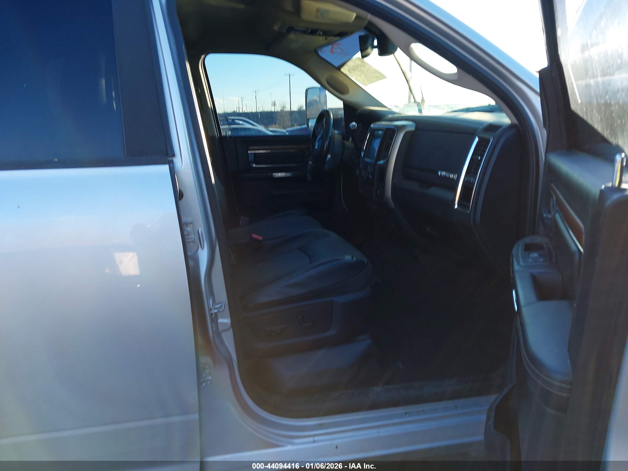 RAM 2500 image 5