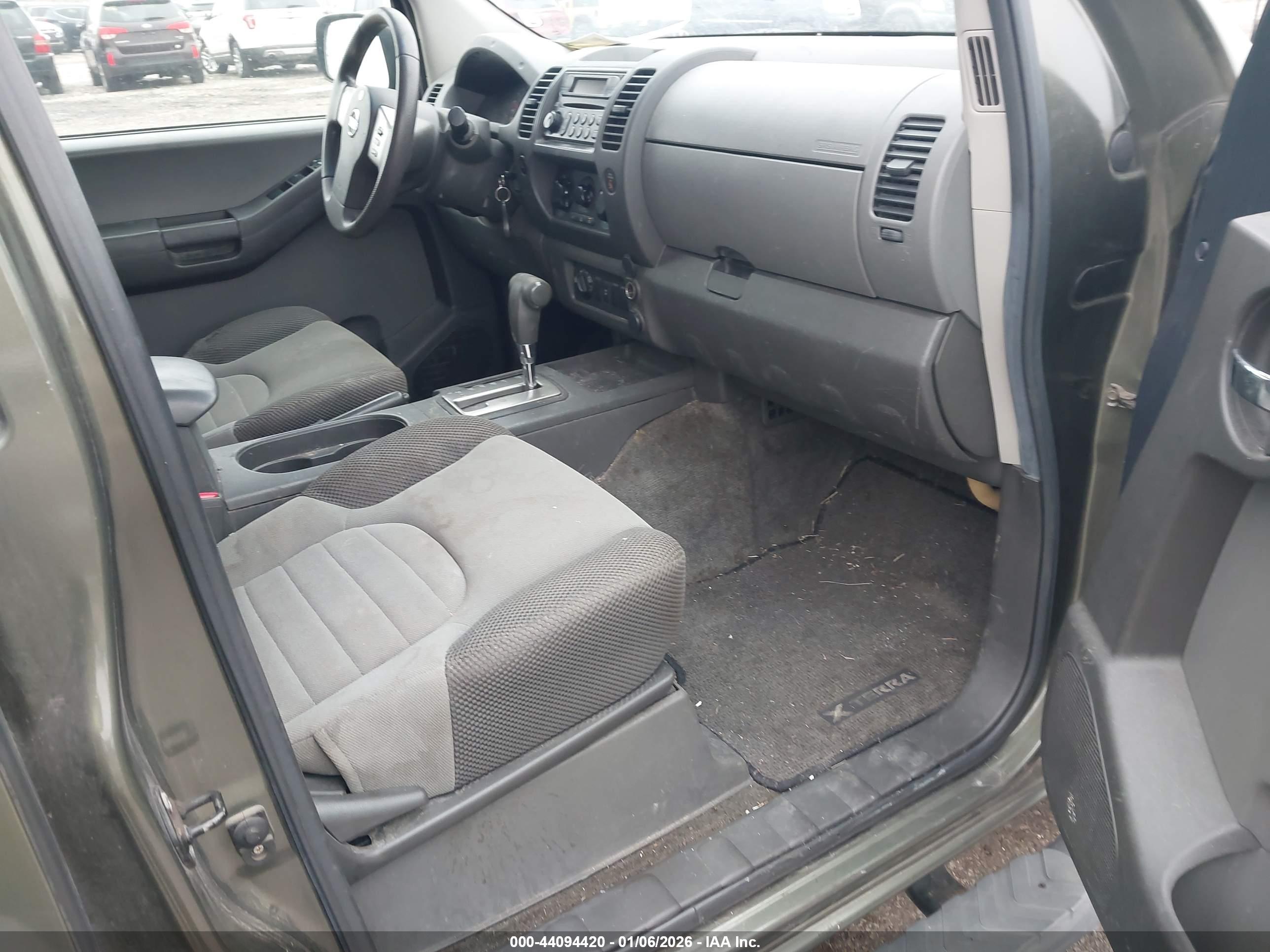 NISSAN XTERRA image 5