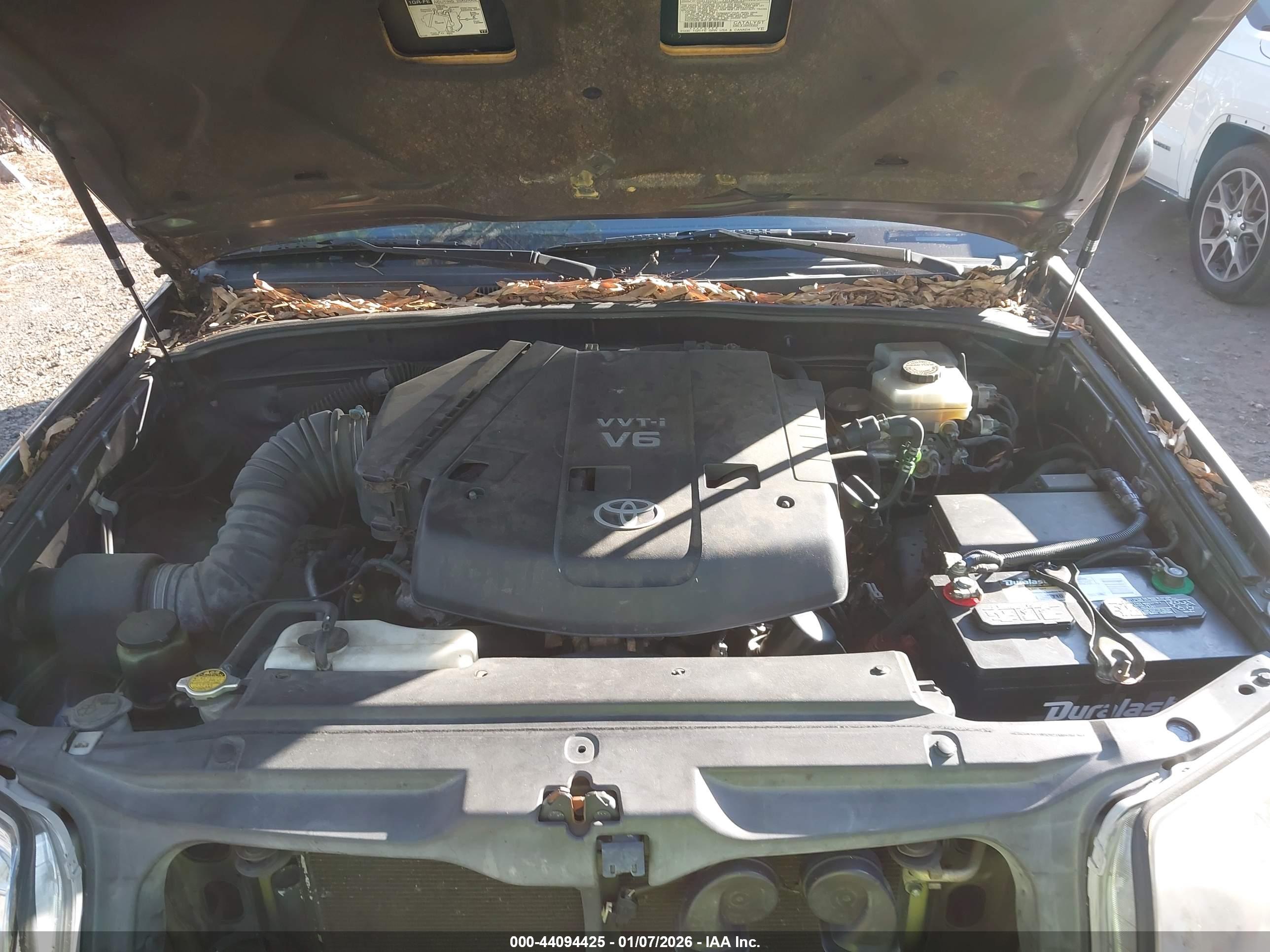 TOYOTA 4RUNNER image 10