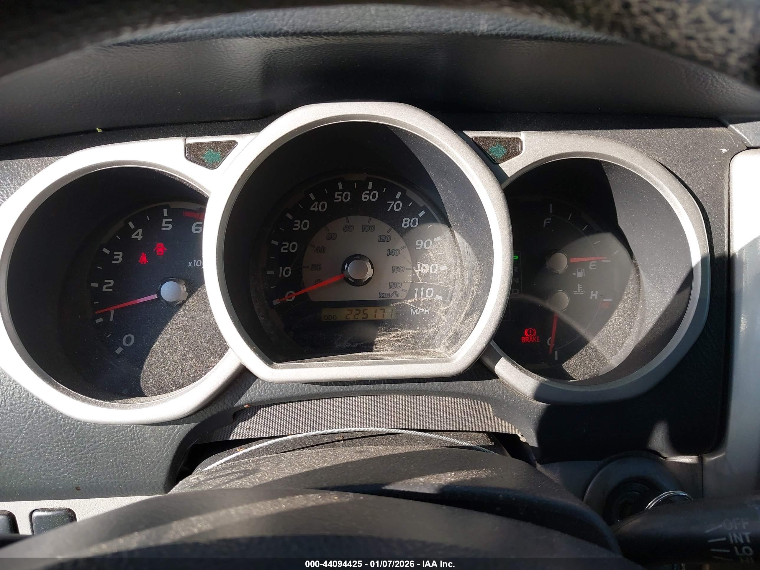 TOYOTA 4RUNNER image 7