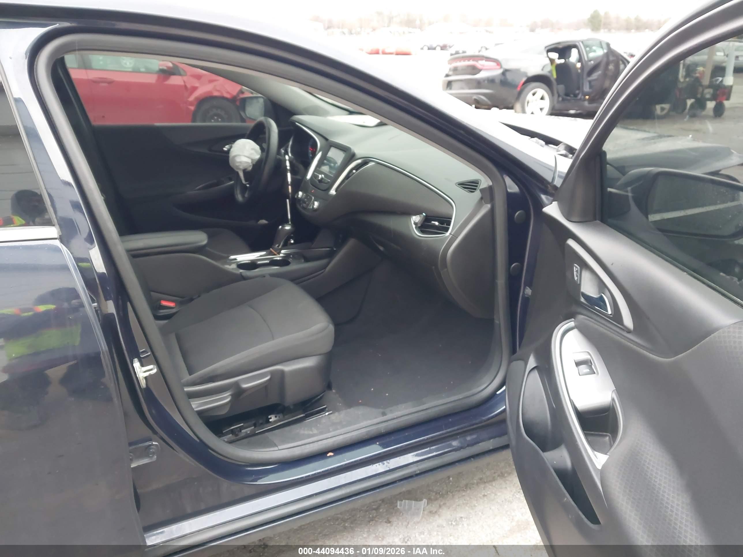 CHEVROLET MALIBU image 5