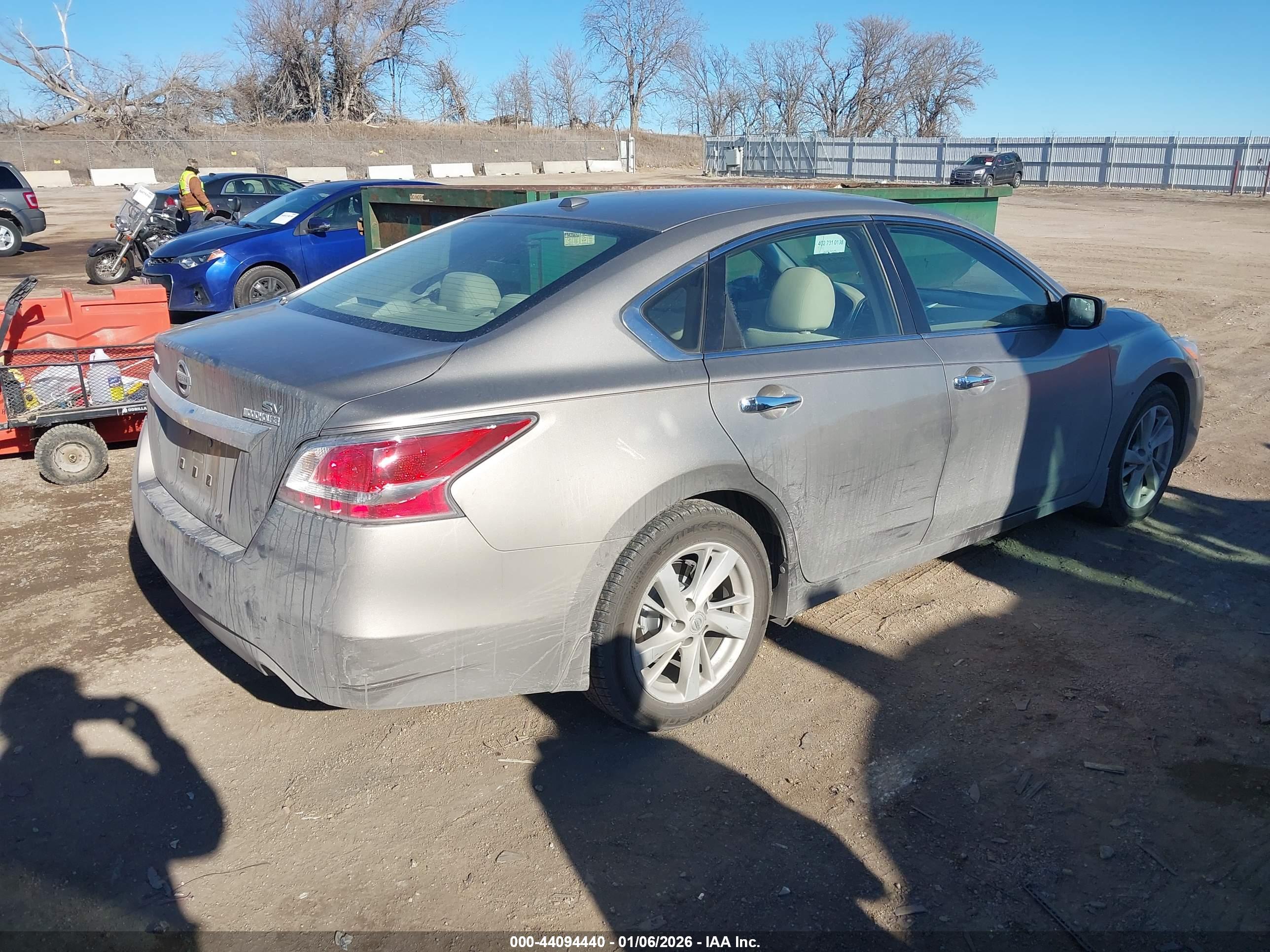 NISSAN ALTIMA image 4
