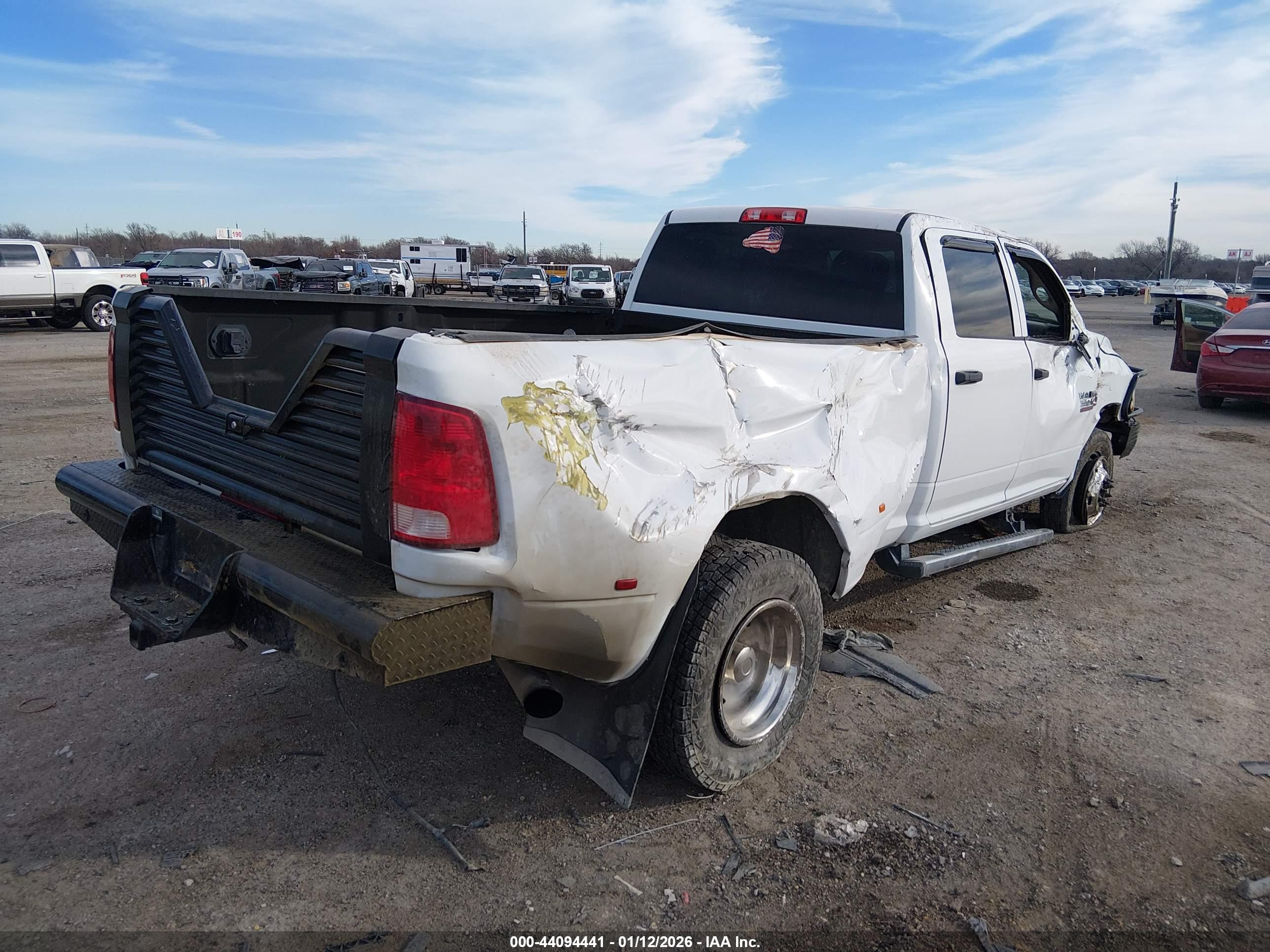 RAM 3500 image 4