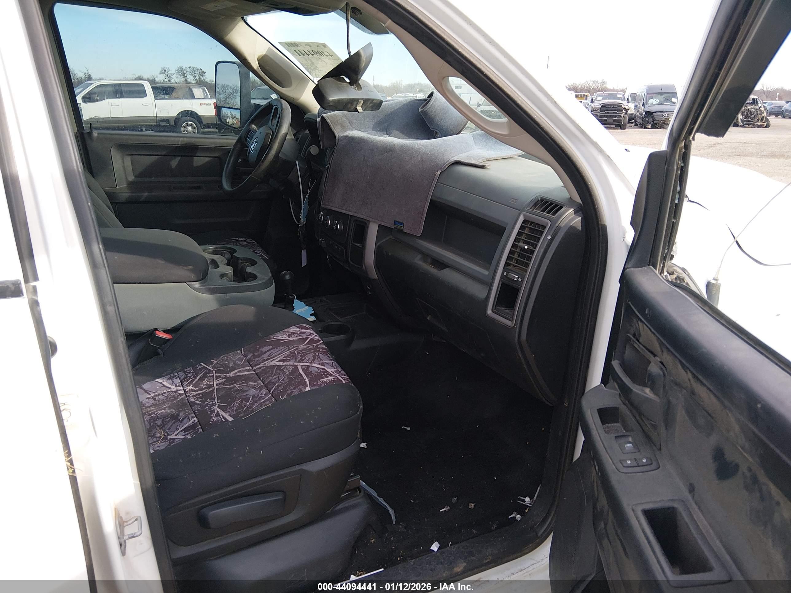 RAM 3500 image 5