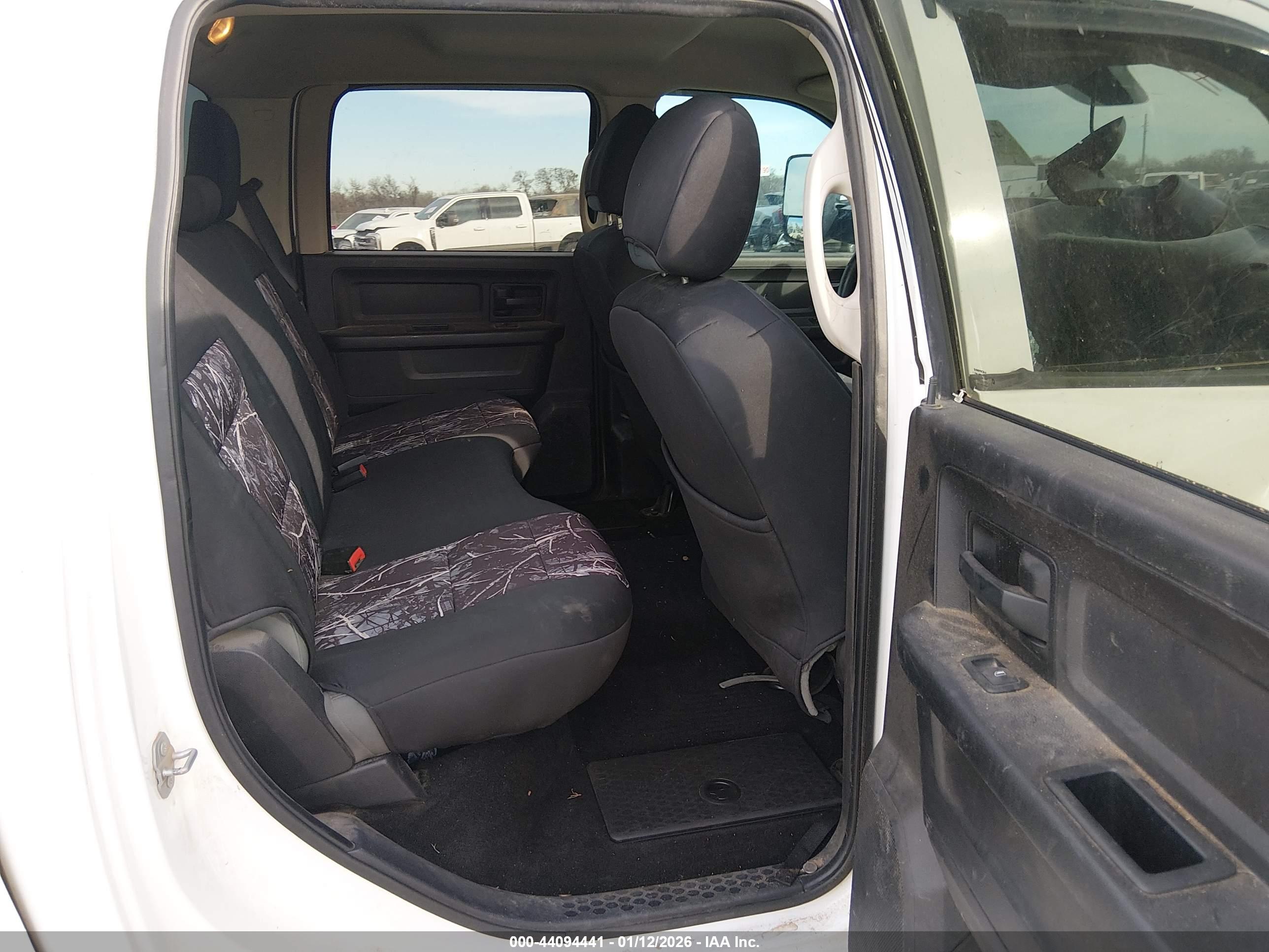 RAM 3500 image 8