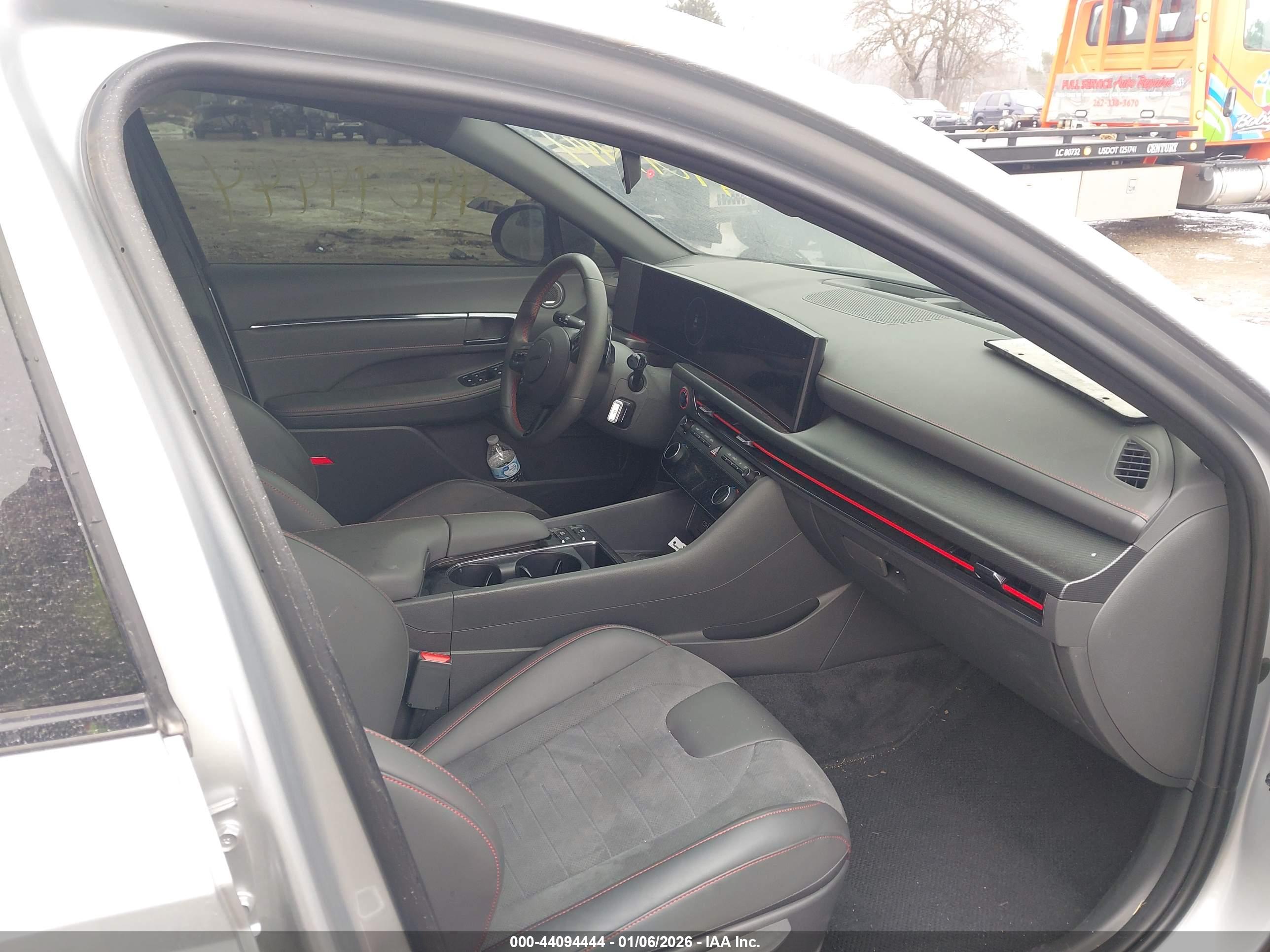 HYUNDAI SONATA image 5