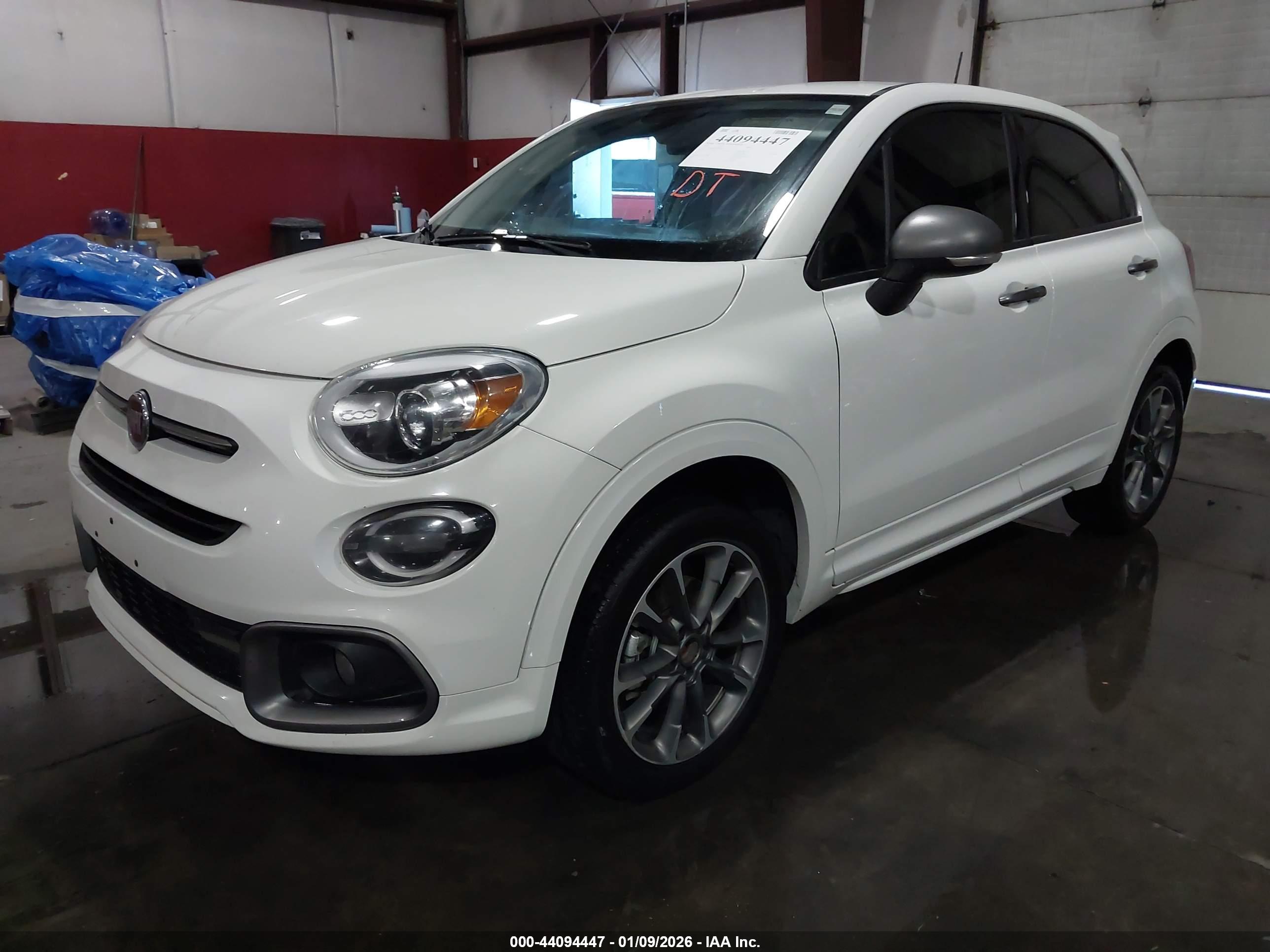 FIAT 500X image 2