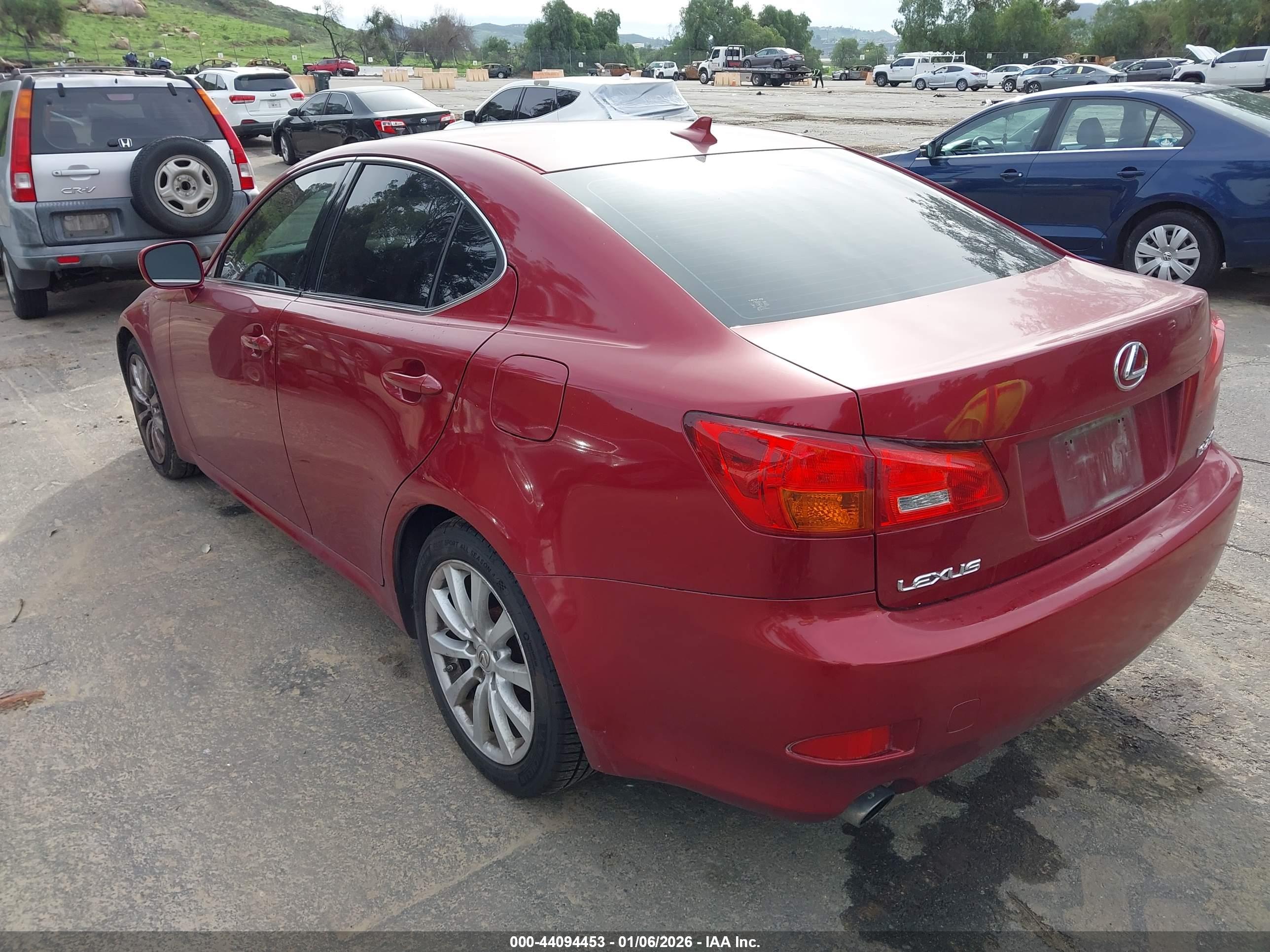 LEXUS IS image 3