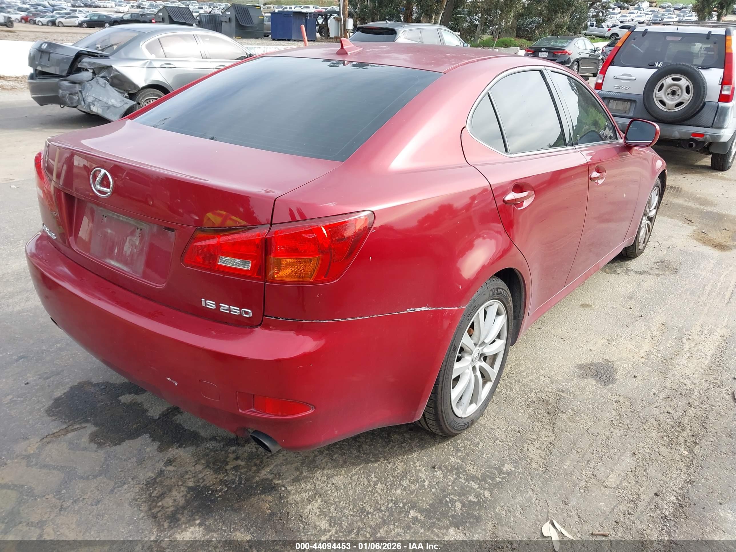 LEXUS IS image 4